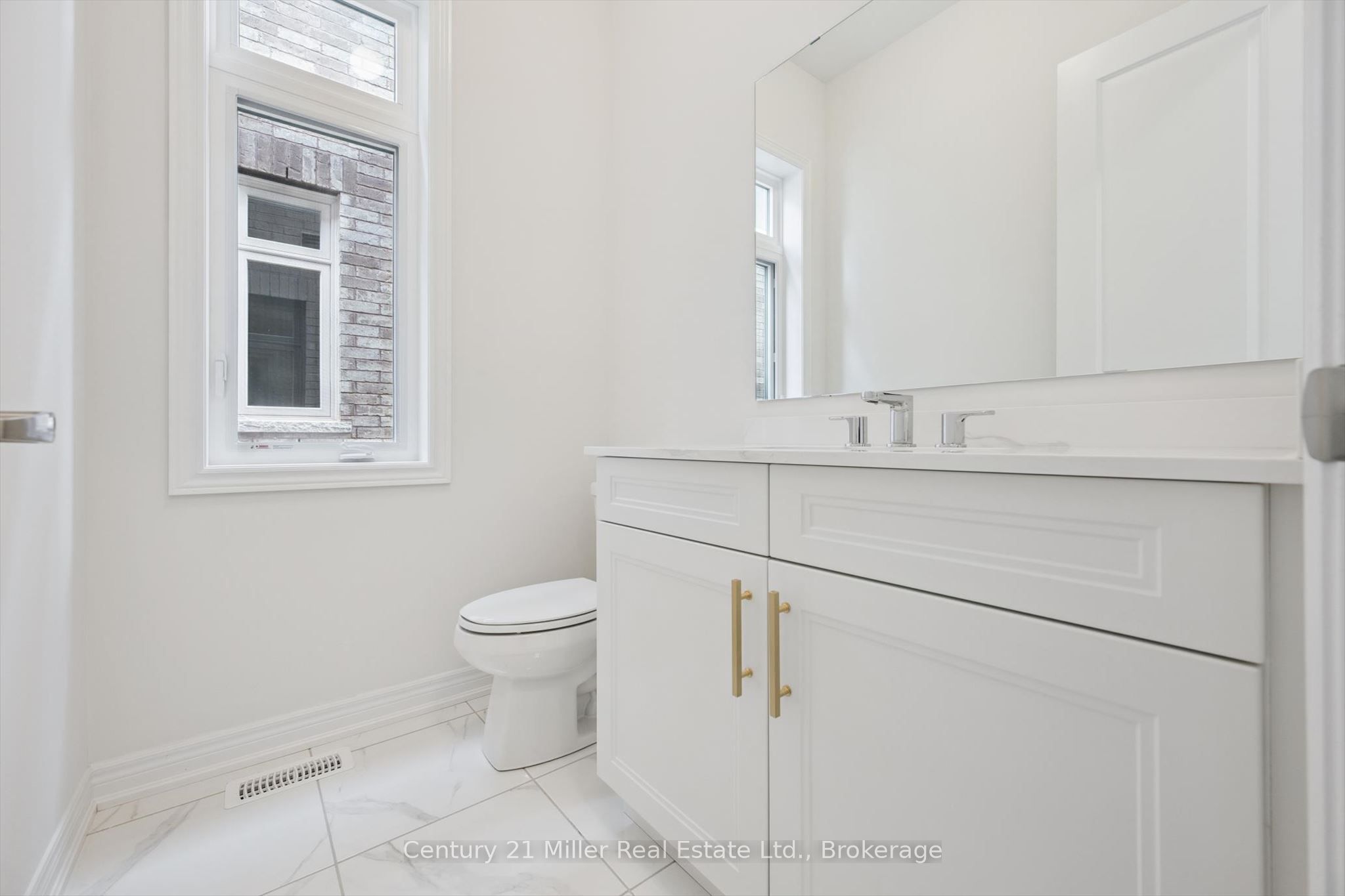 3262 Millicent Avenue Property Photo 19