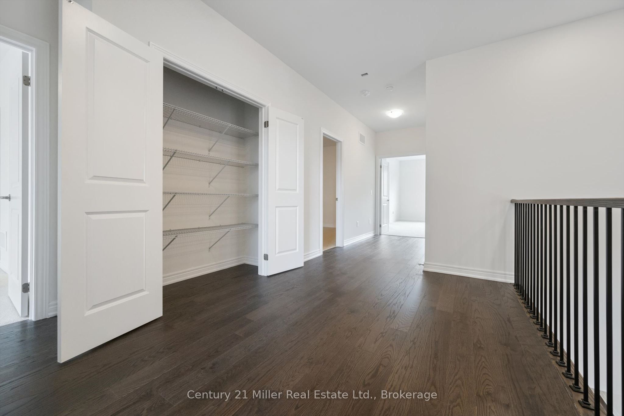3262 Millicent Avenue Property Photo 22