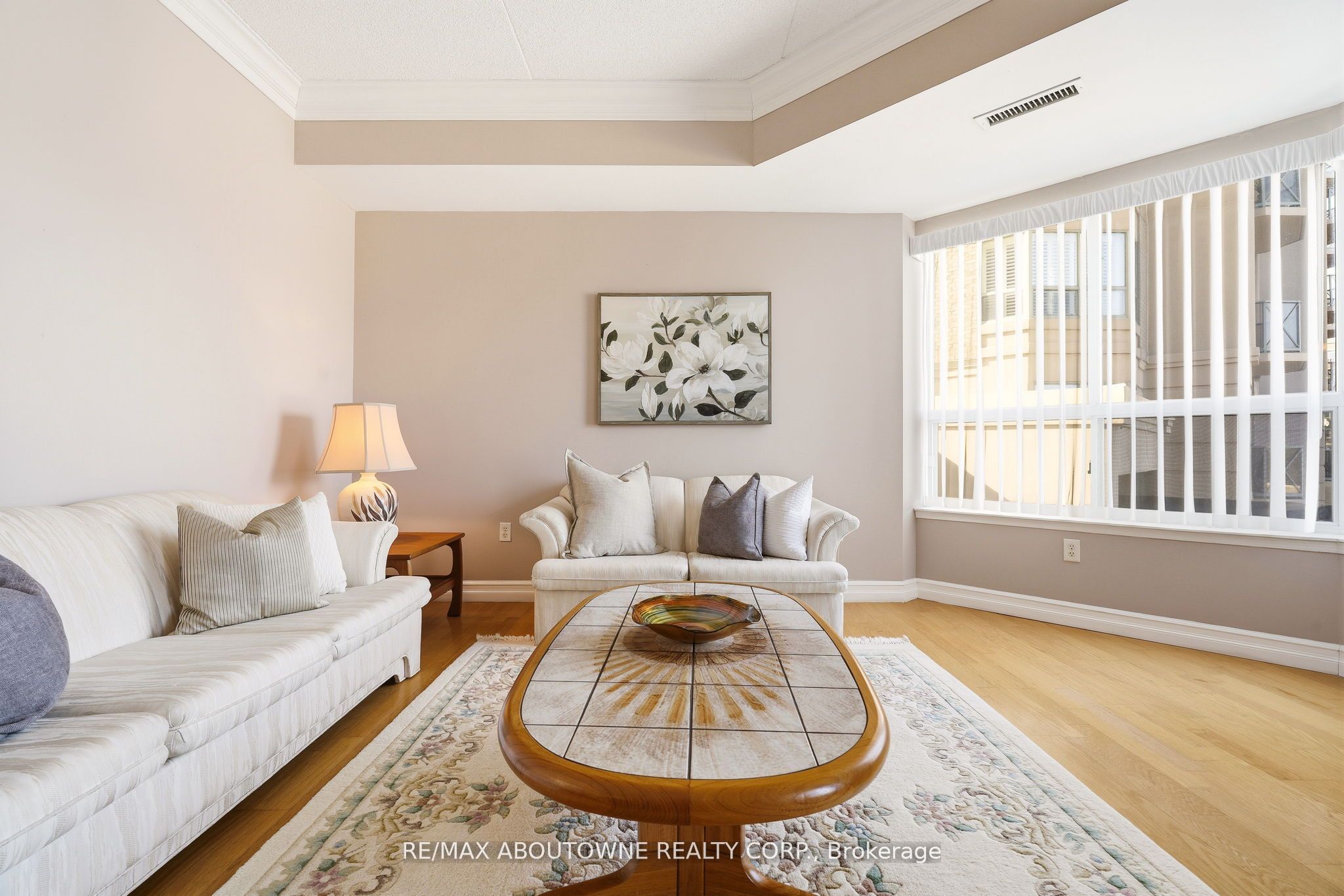 2085 Amherst Heights 209 Property Photo 17