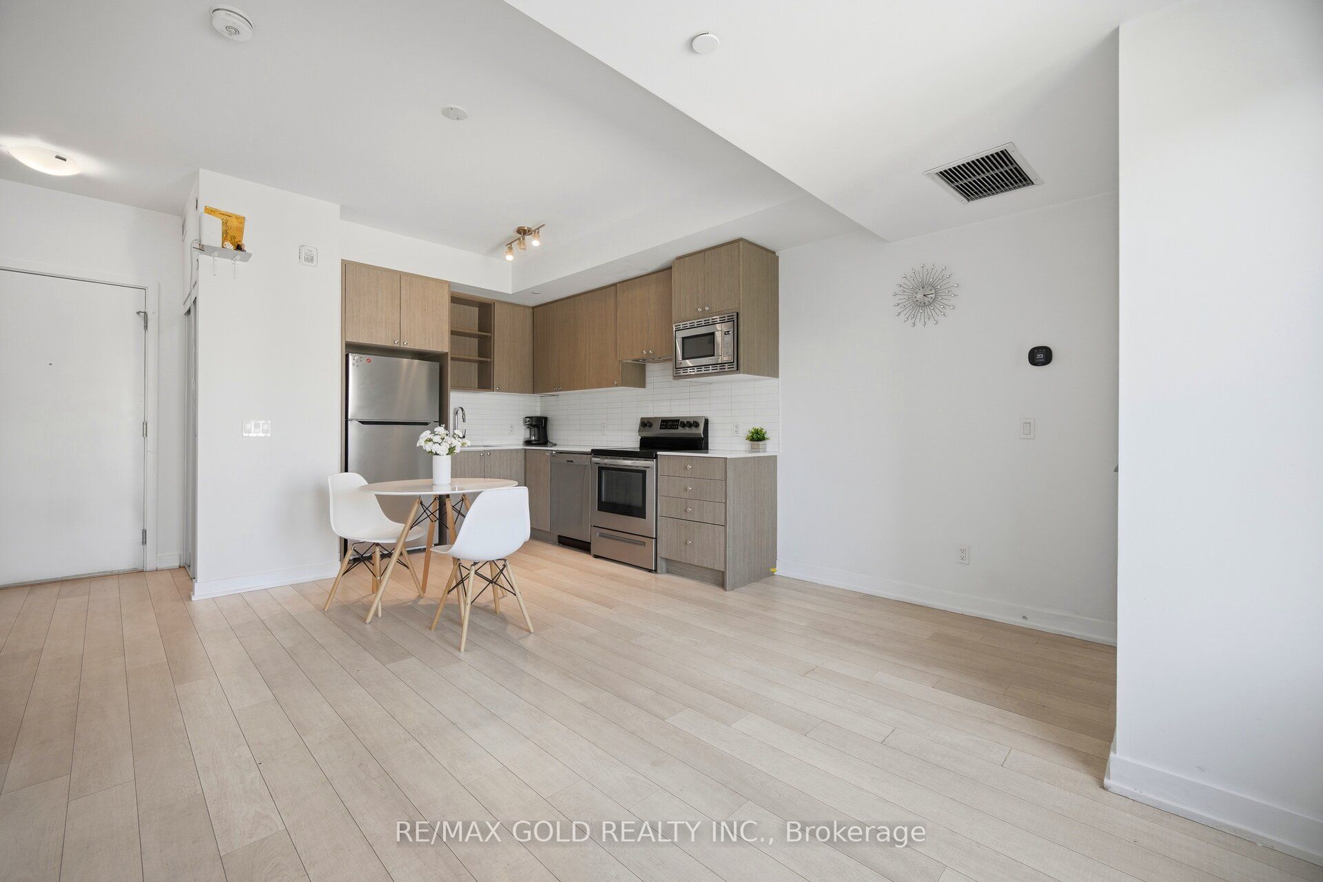 155 Downsview Park Boulevard 204 Property Photo 14