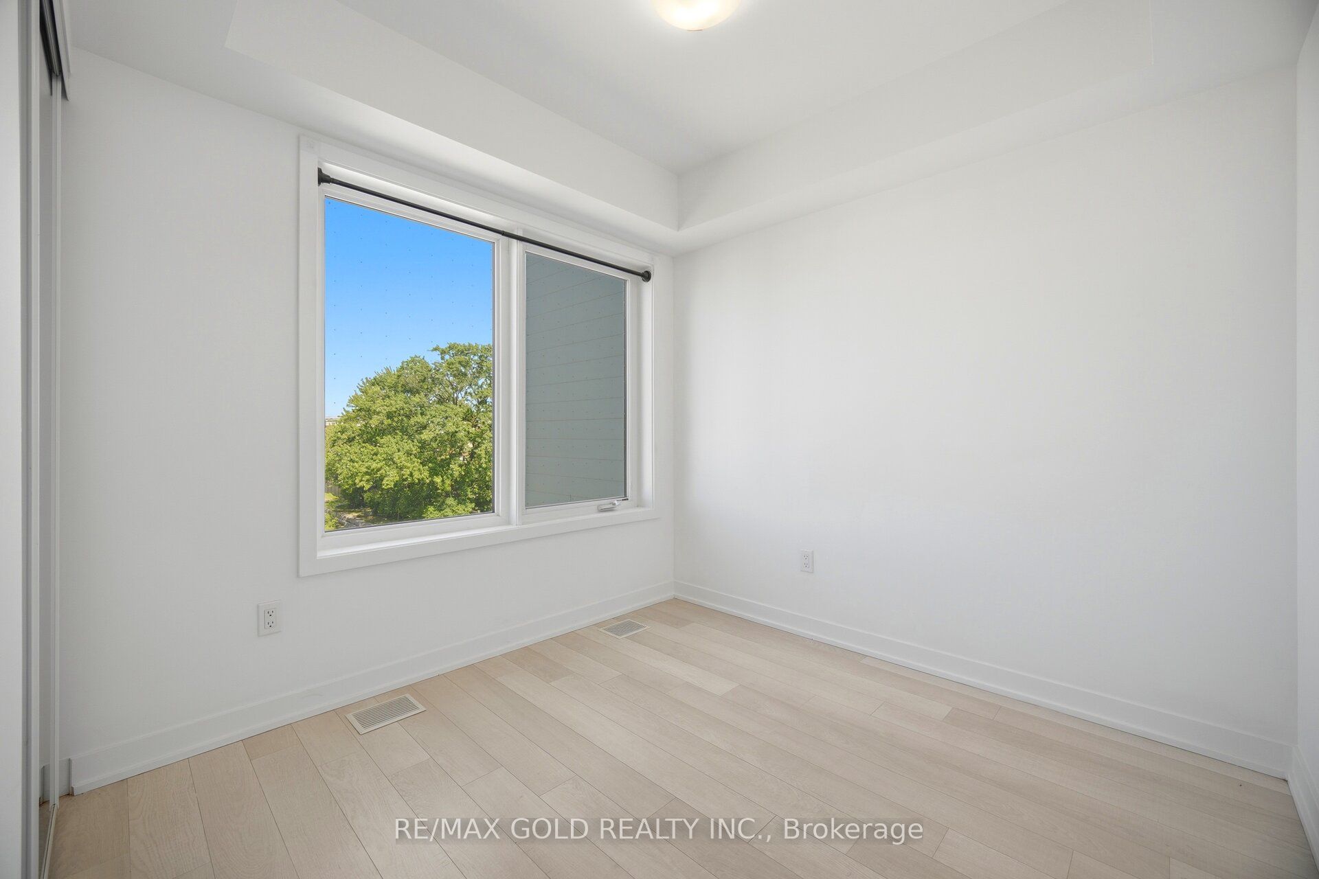 155 Downsview Park Boulevard 204 Property Photo 26