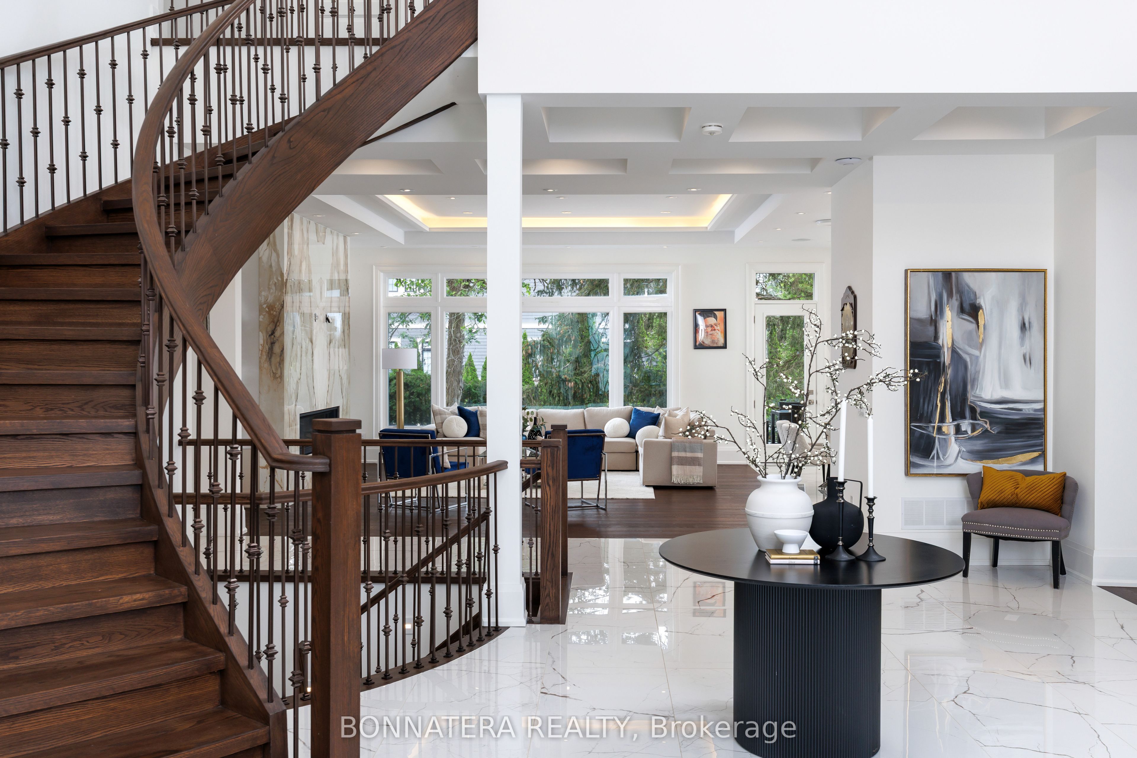 1042 Bridge Road Property Photo 6