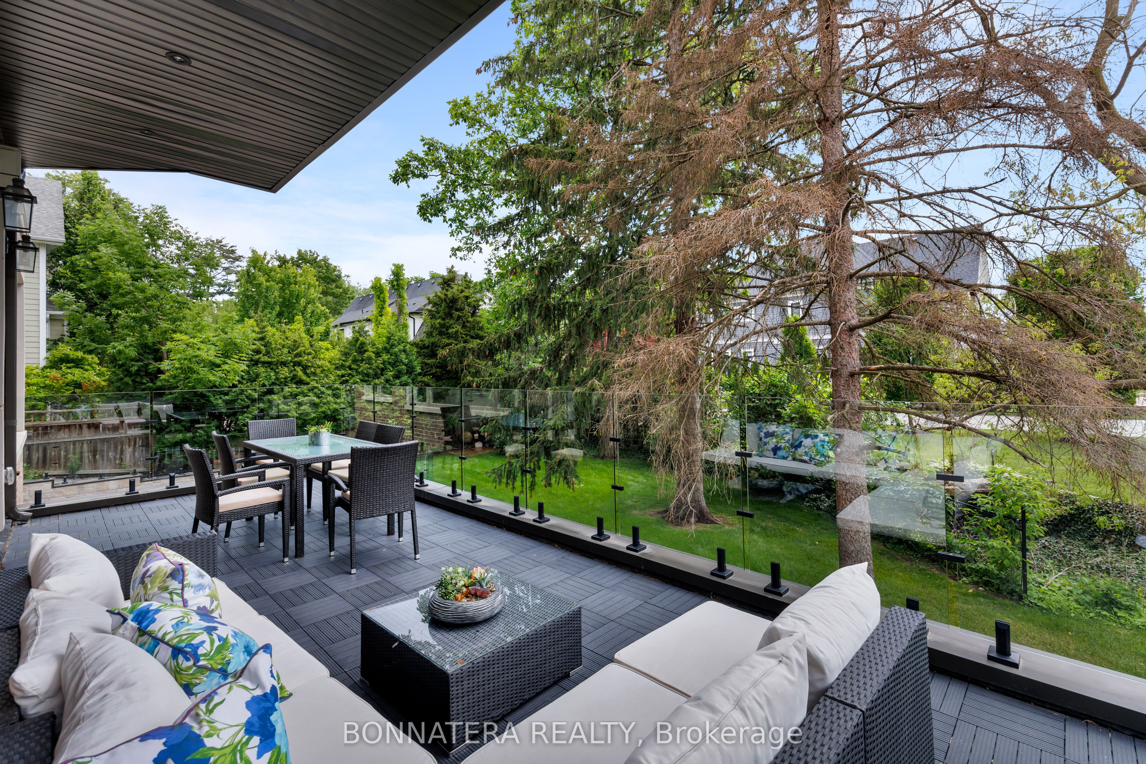 1042 Bridge Road Property Photo 17