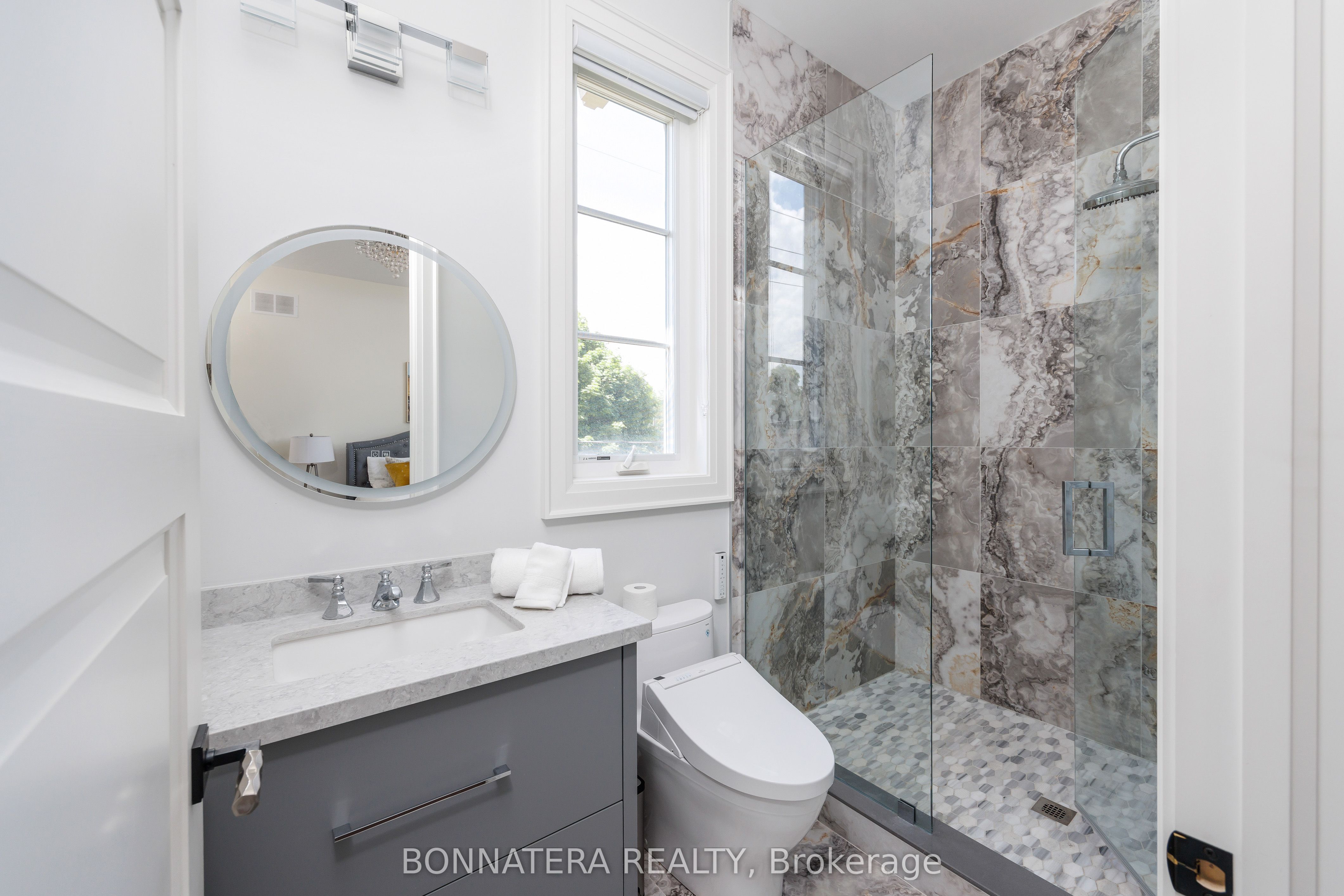 1042 Bridge Road Property Photo 31
