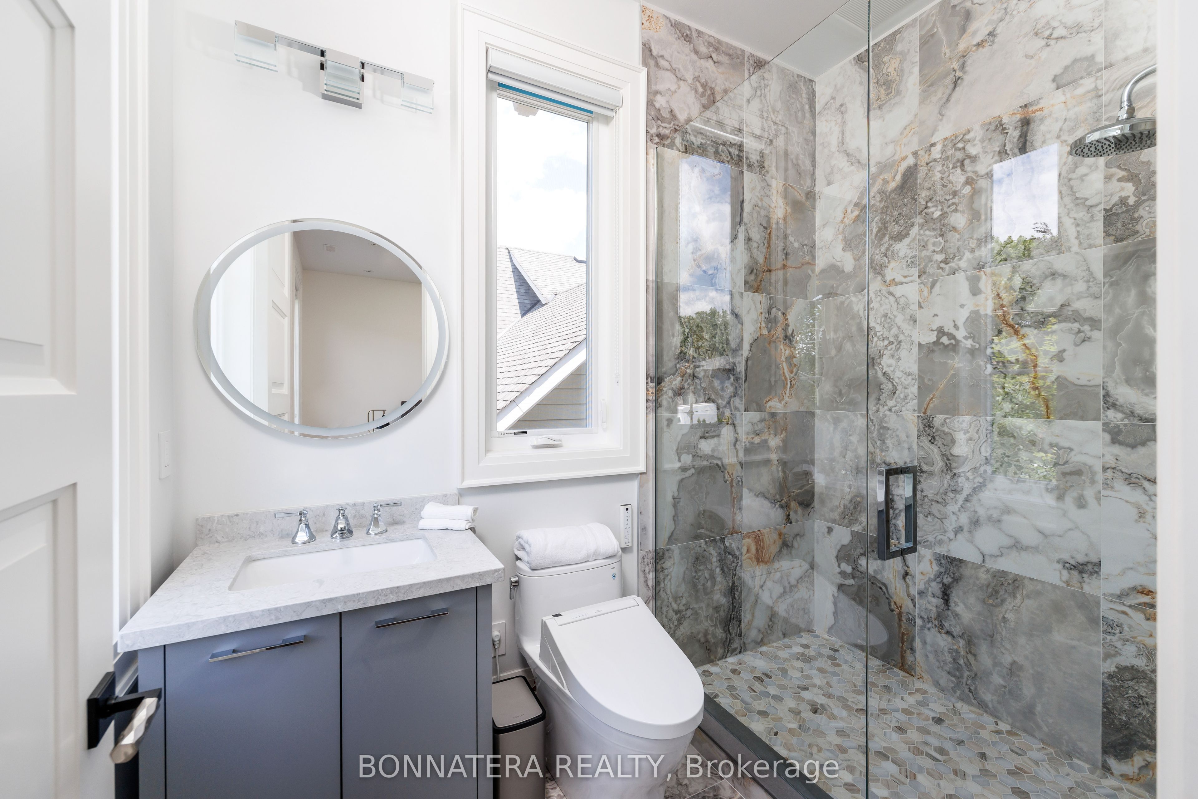 1042 Bridge Road Property Photo 37