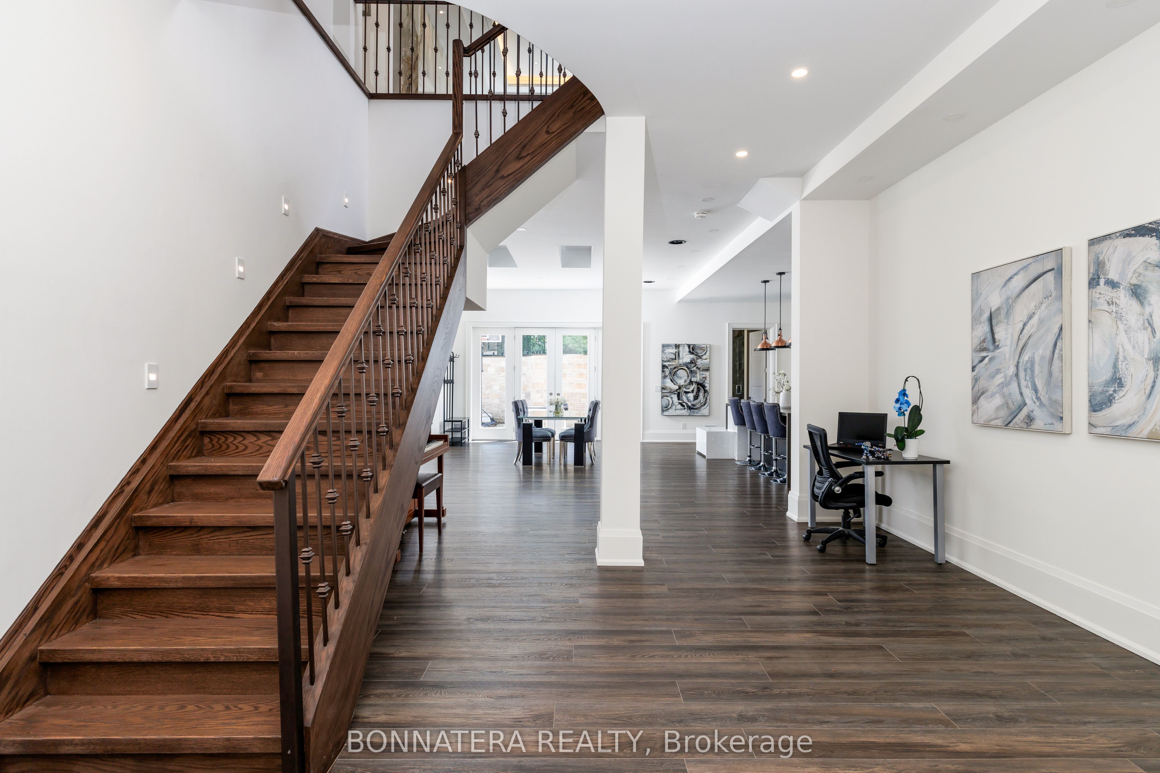 1042 Bridge Road Property Photo 39