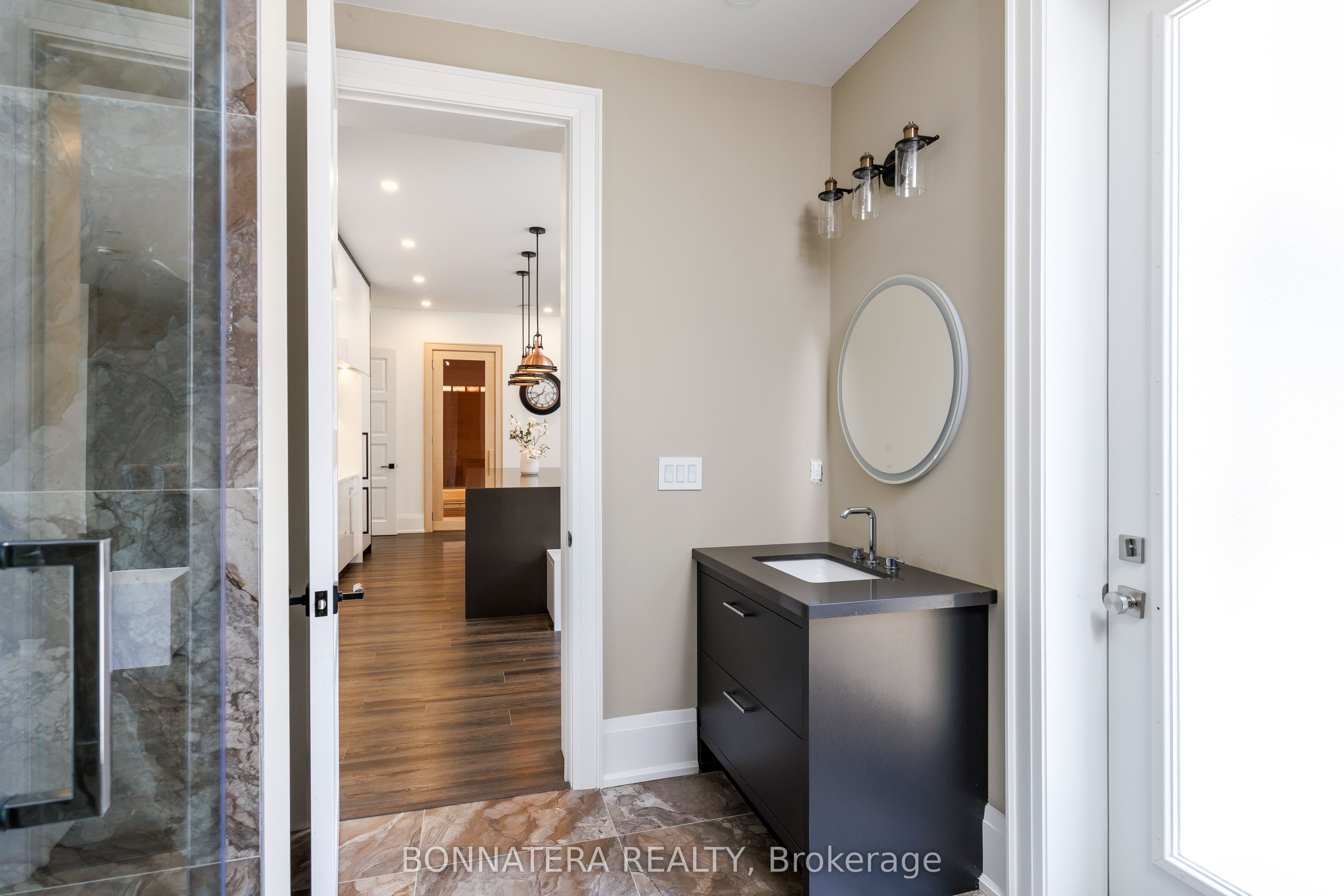 1042 Bridge Road Property Photo 42