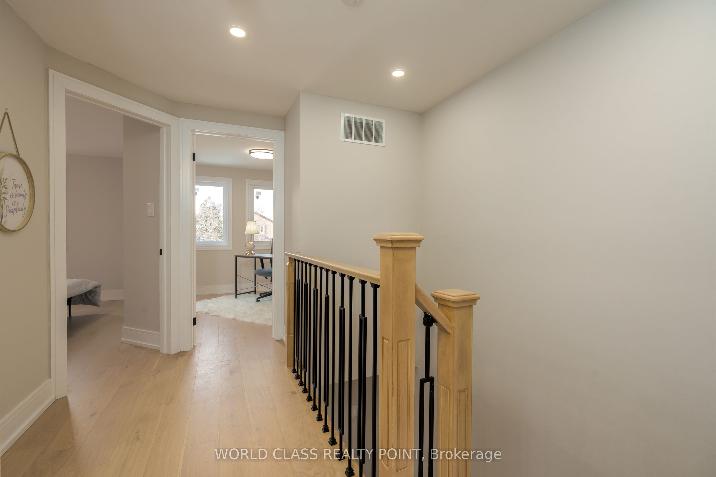 4272 Sawmill Valley Drive Property Photo 12
