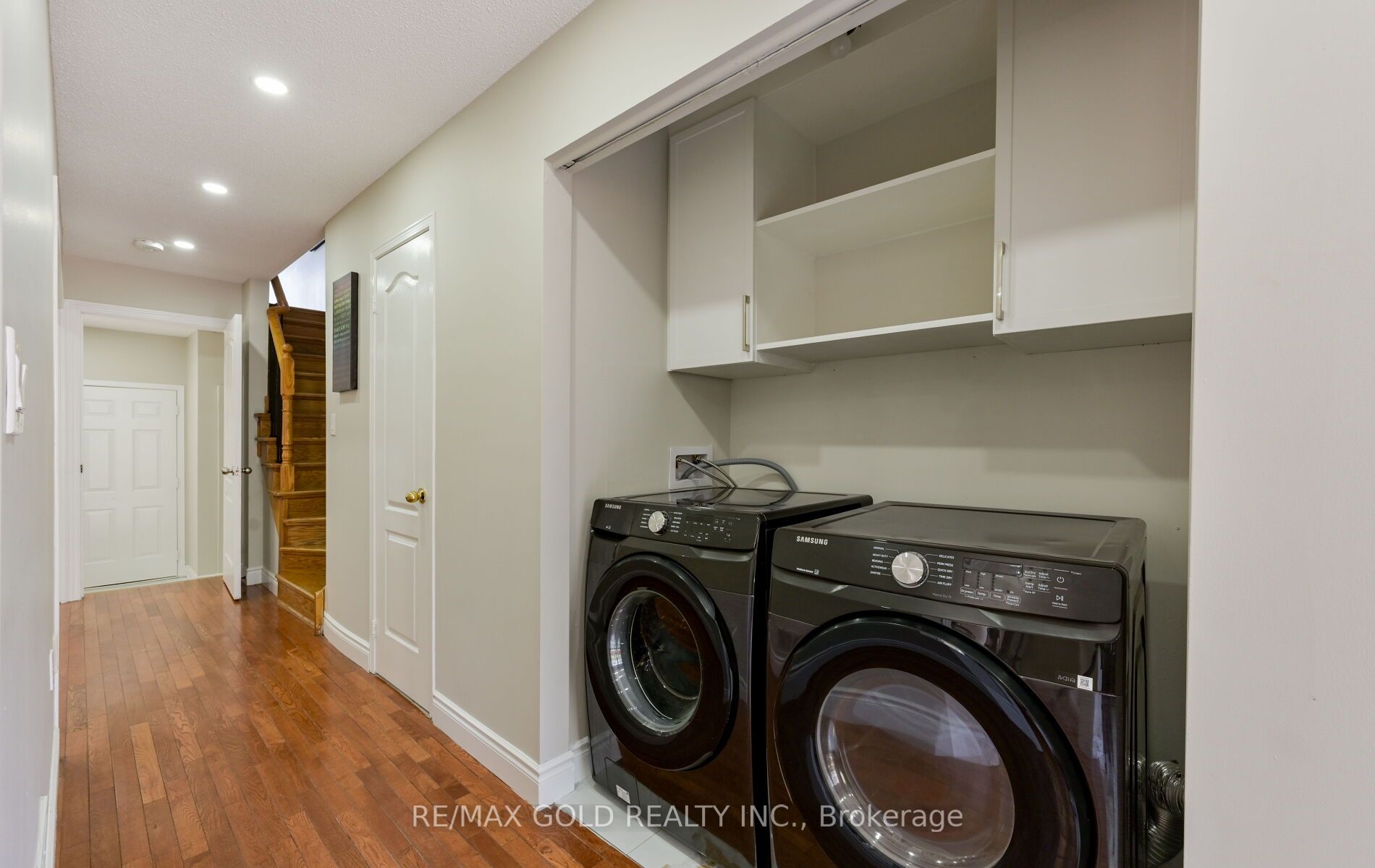 171 Fernforest Drive Property Photo 15