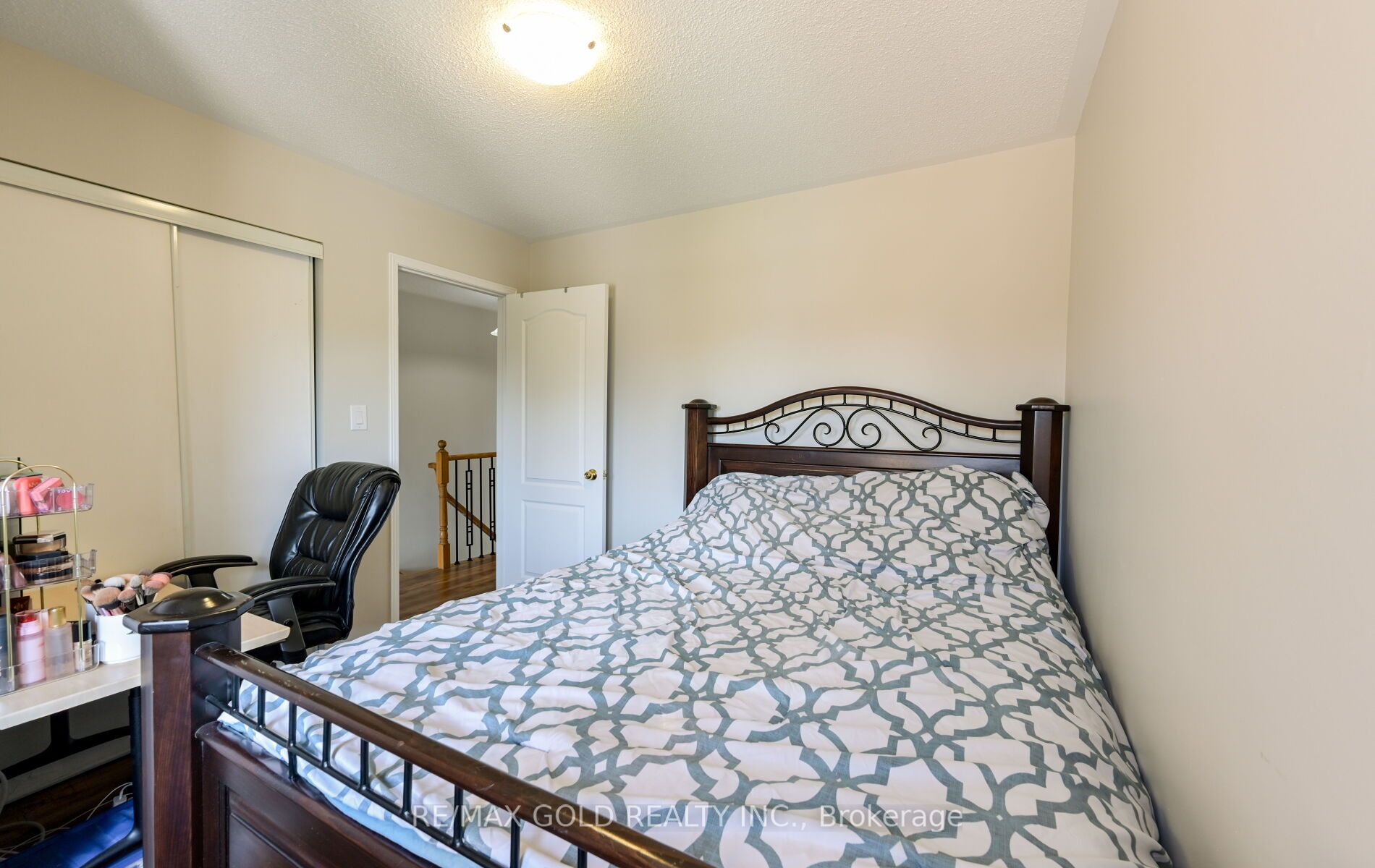 171 Fernforest Drive Property Photo 23