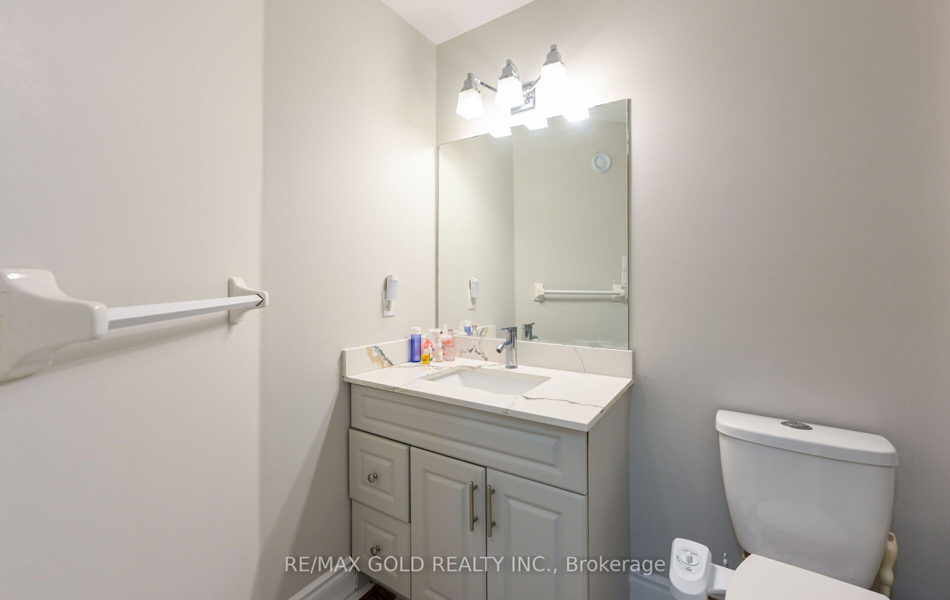 171 Fernforest Drive Property Photo 27