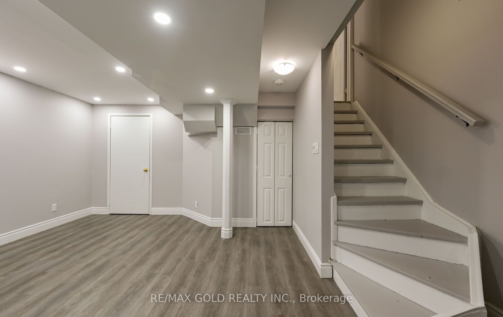 171 Fernforest Drive Property Photo 29