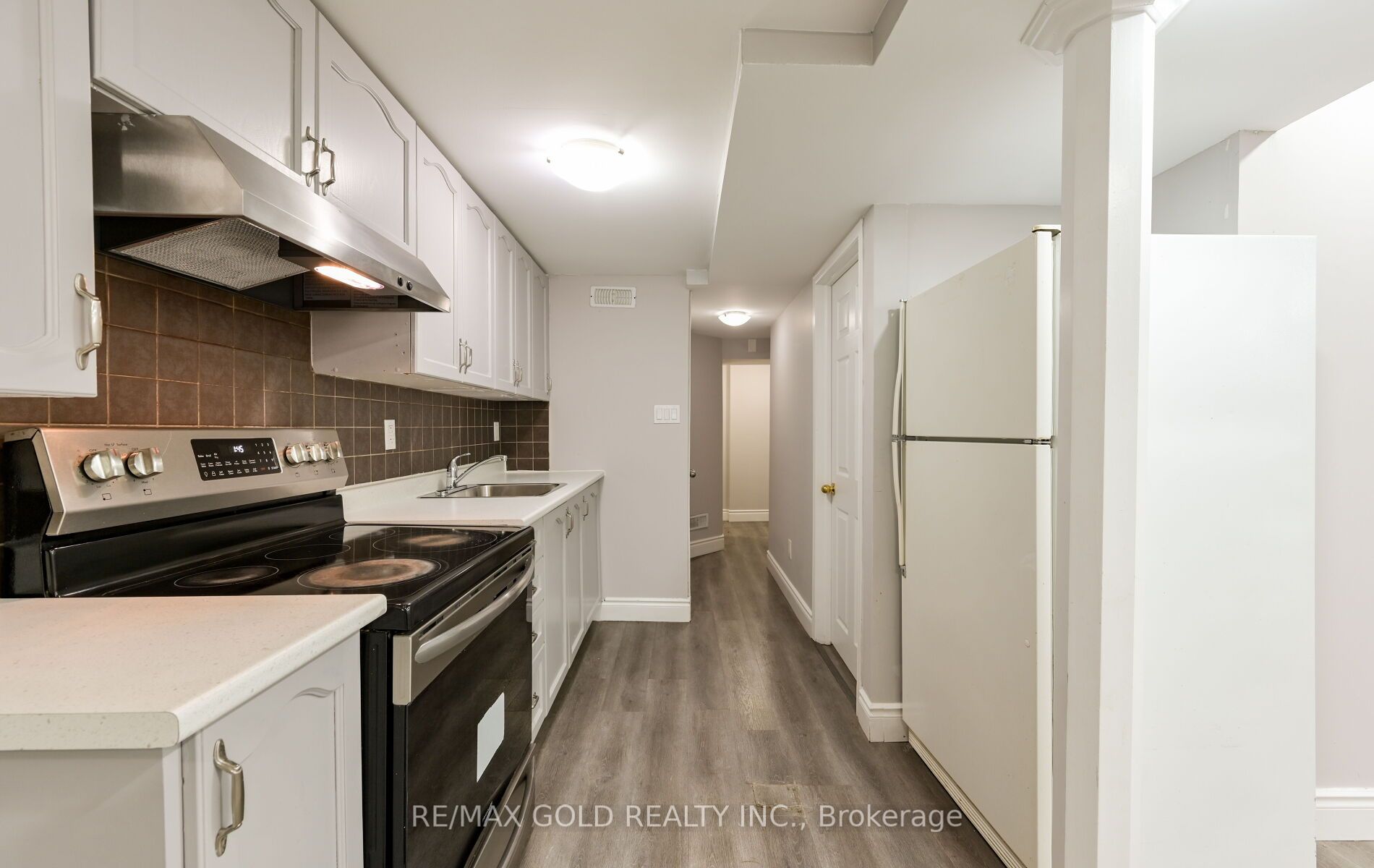 171 Fernforest Drive Property Photo 34