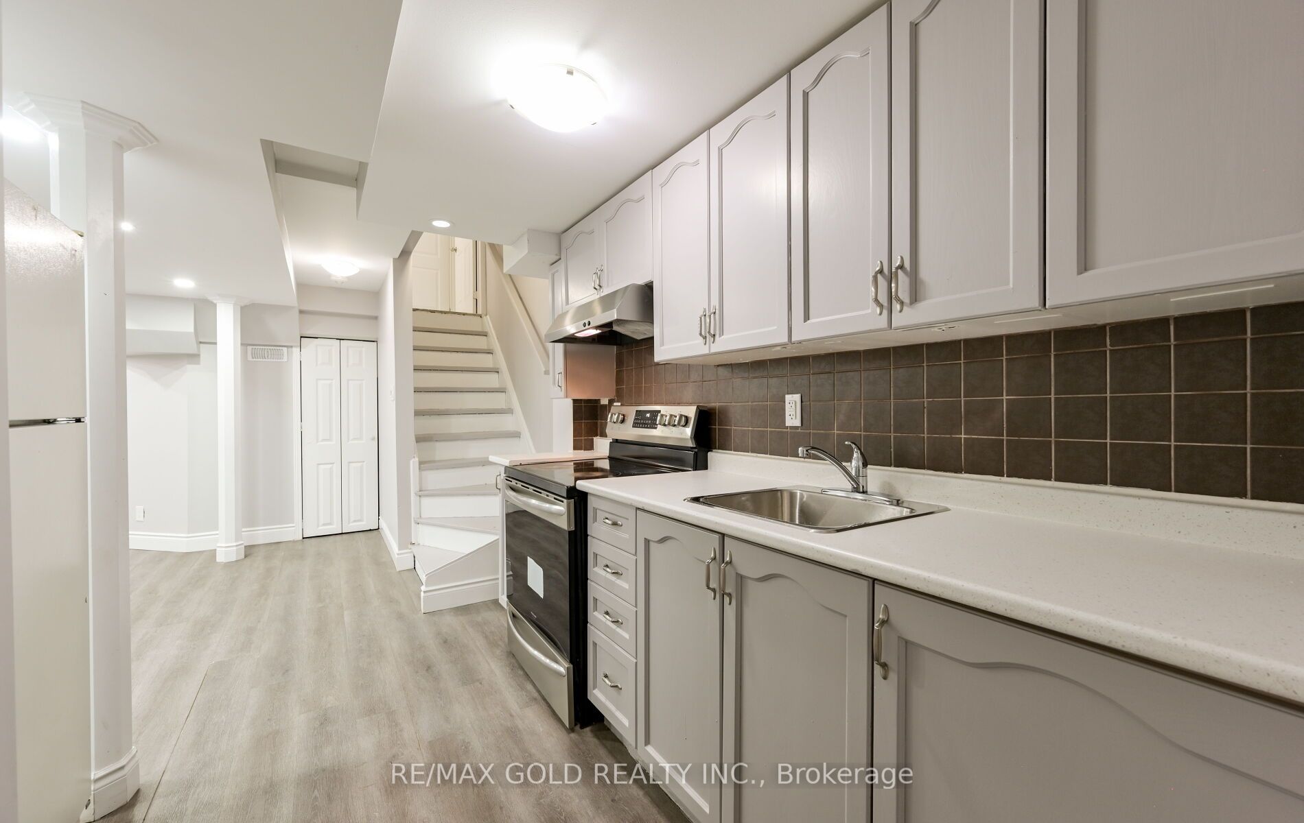 171 Fernforest Drive Property Photo 35