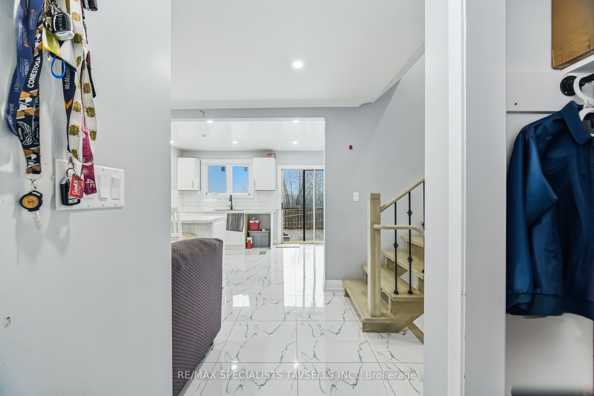 11075 Clarkway Drive Property Photo 10