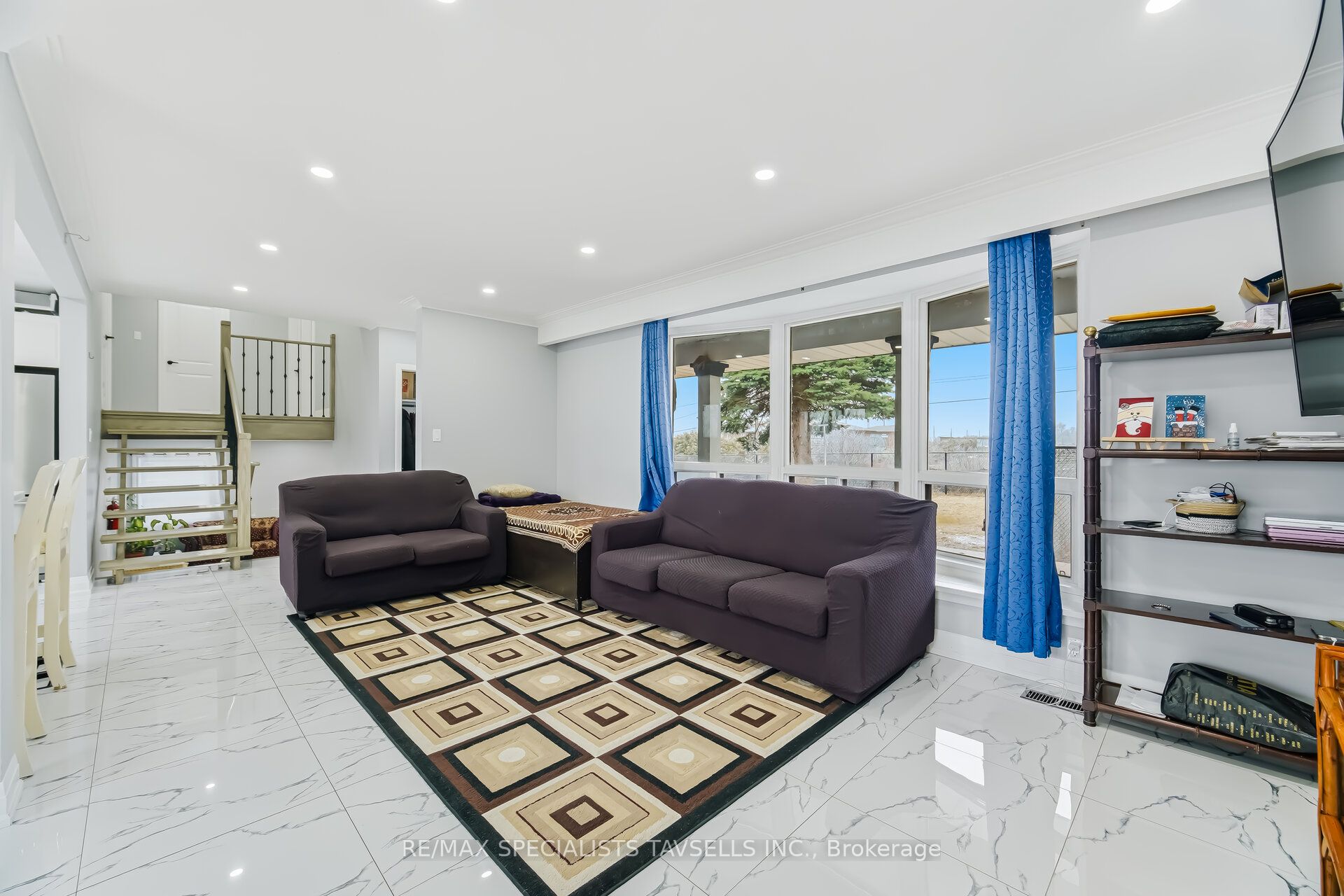 11075 Clarkway Drive Property Photo 17