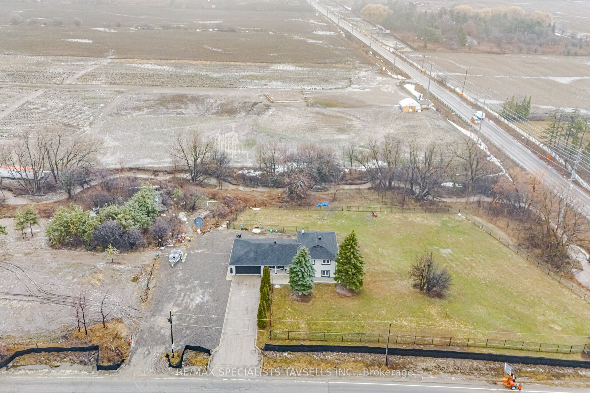 11075 Clarkway Drive Property Photo 4