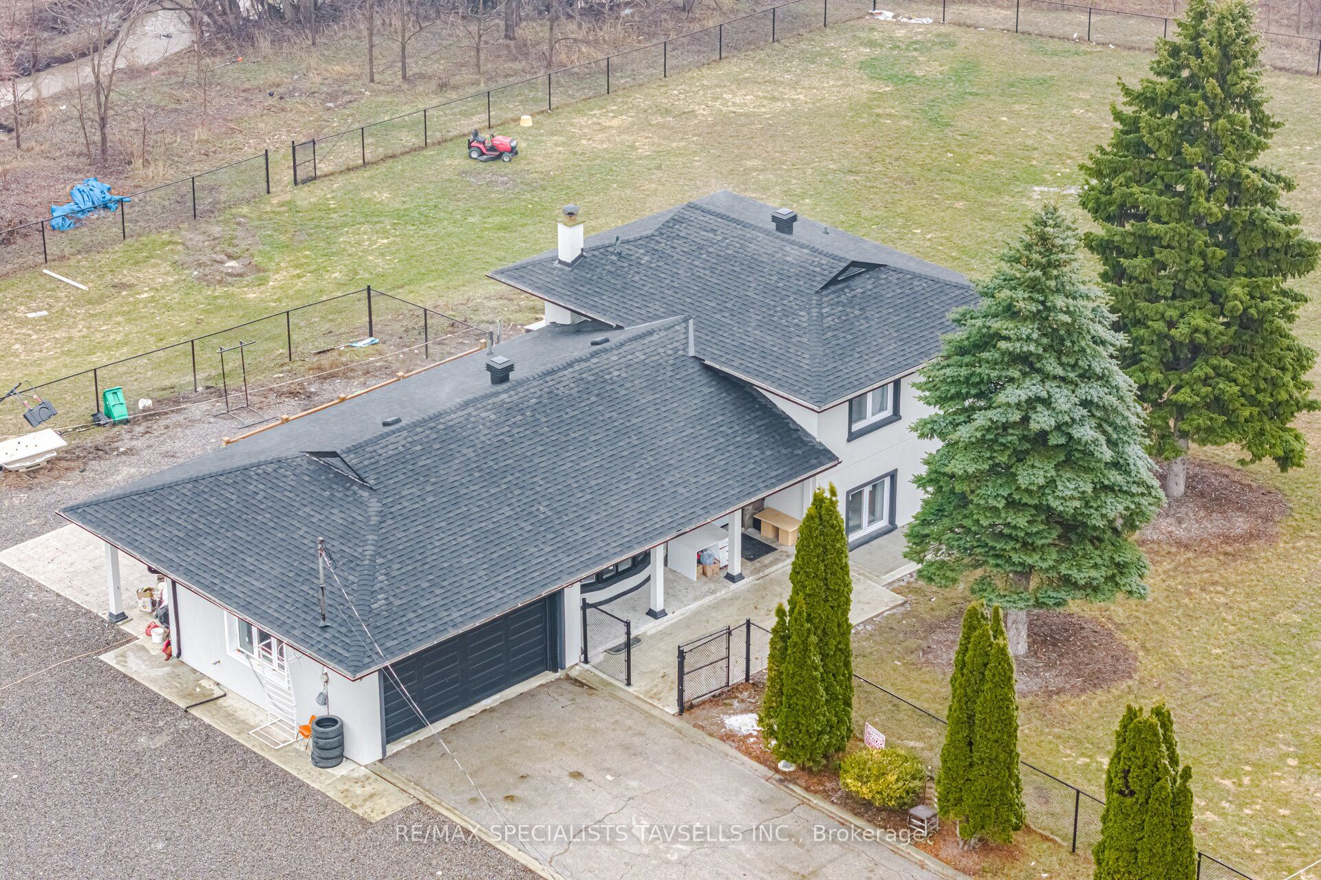 11075 Clarkway Drive Property Photo 6