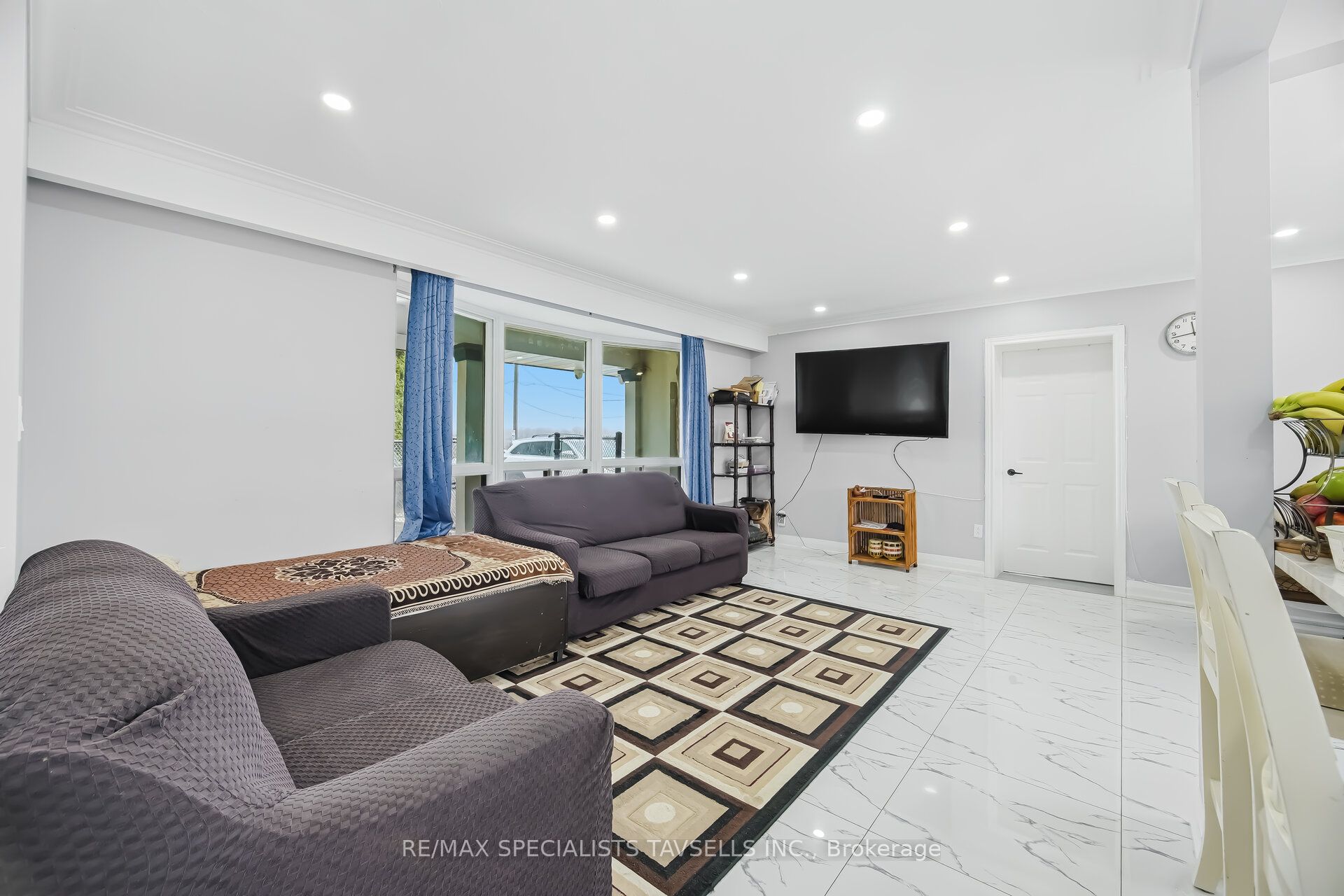 11075 Clarkway Drive Property Photo 19