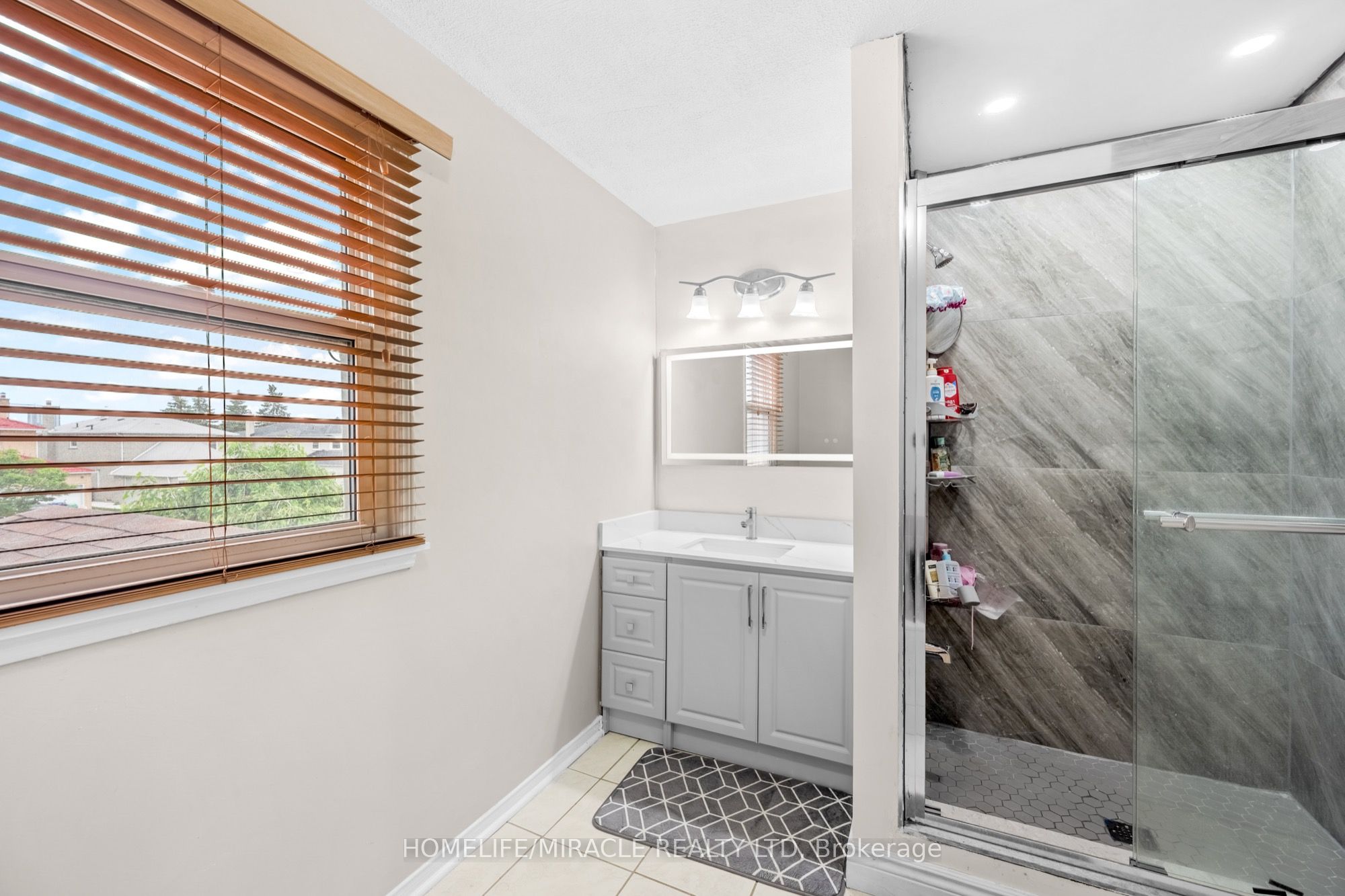 29 Nasmith Street Property Photo 27