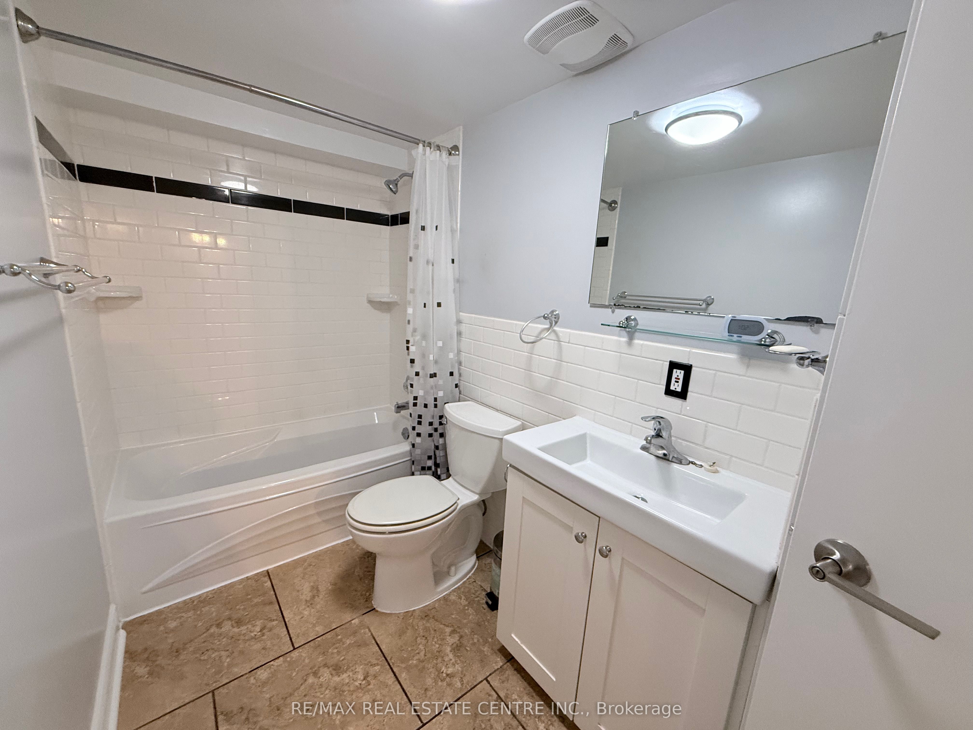 18 Mackenzie Drive Basement Property Photo 14