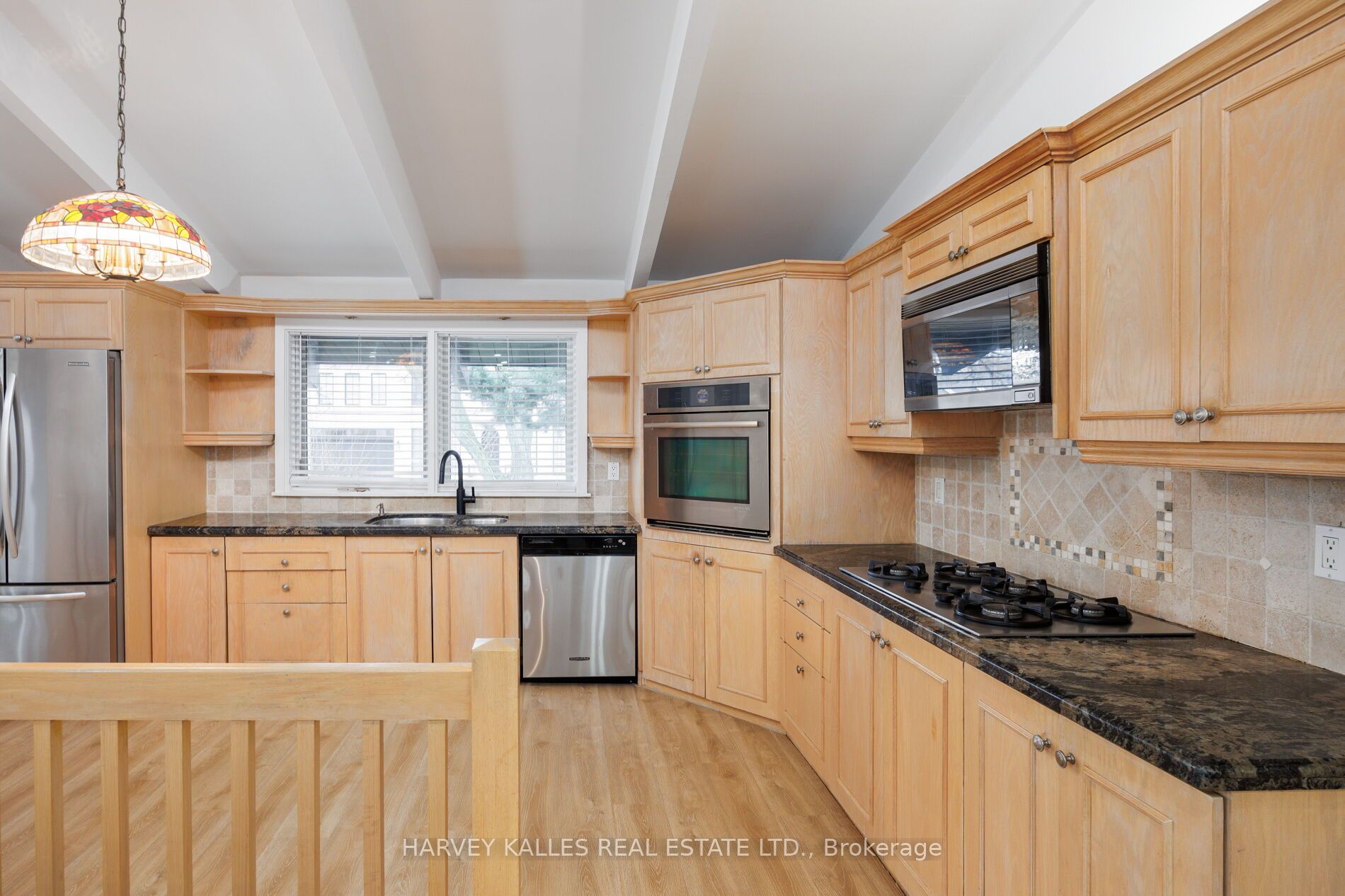 19 Blair Athol Crescent Property Photo 9