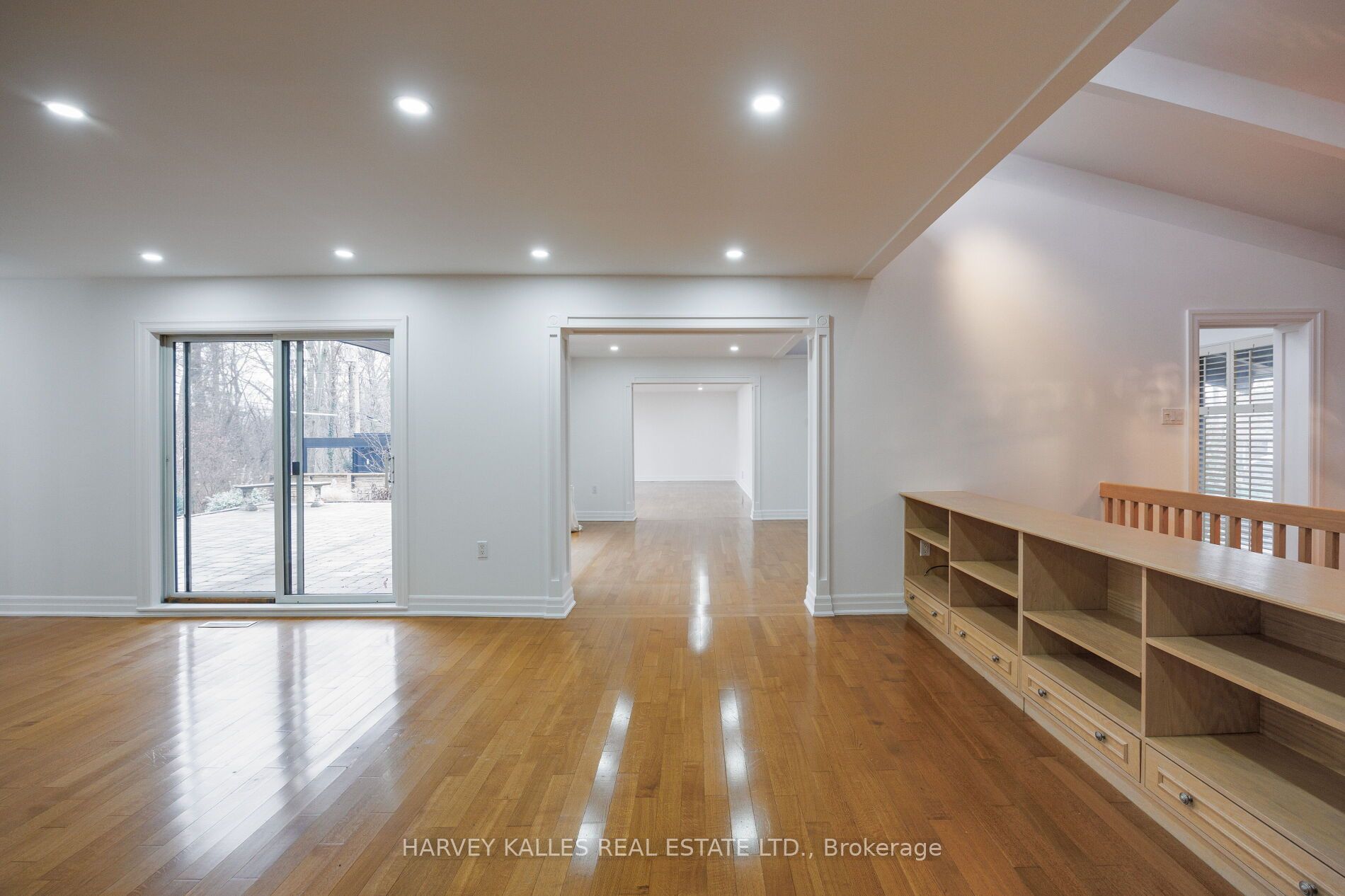 19 Blair Athol Crescent Property Photo 14