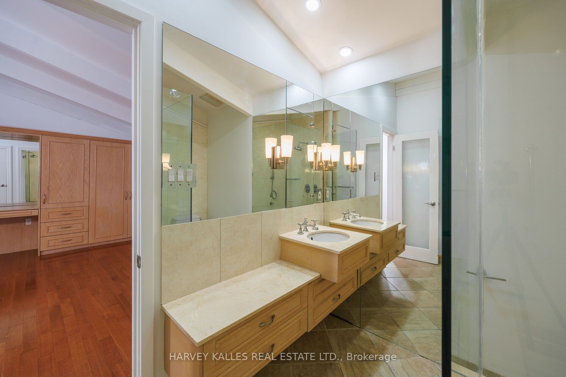 19 Blair Athol Crescent Property Photo 27
