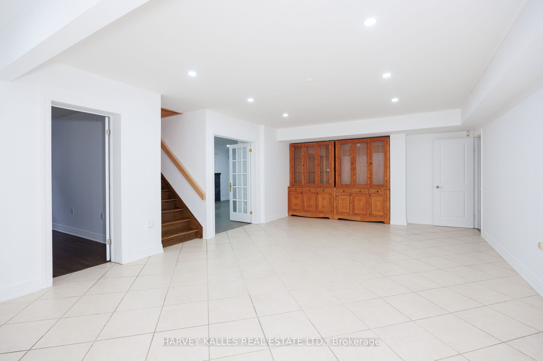 19 Blair Athol Crescent Property Photo 40