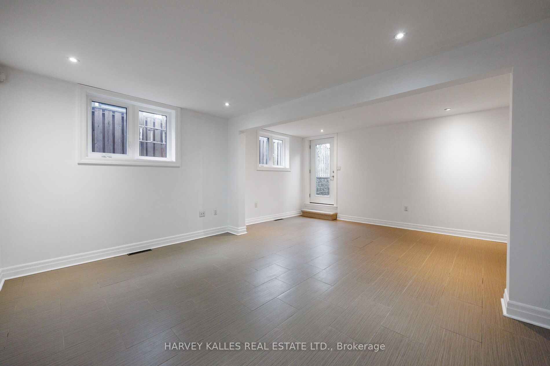 19 Blair Athol Crescent Property Photo 47