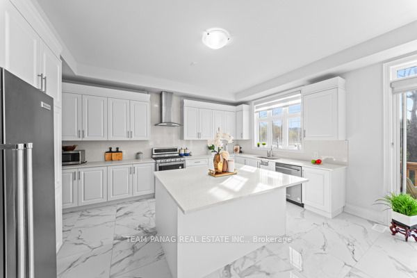 91 Raspberry Ridge Avenue Property Photo 18