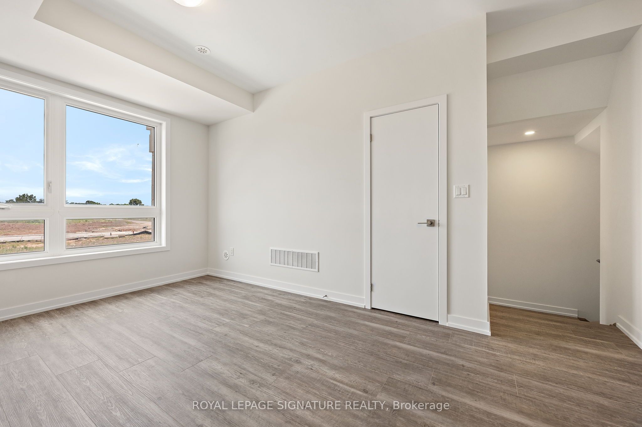 1353 Shevchenko Boulevard Property Photo 3