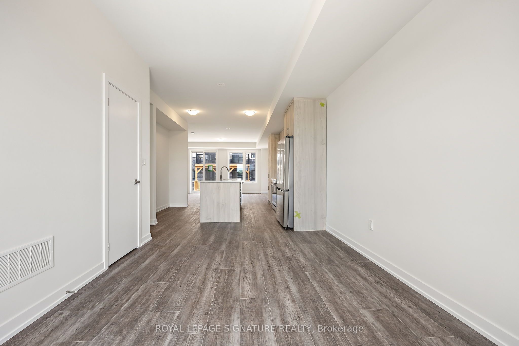 1353 Shevchenko Boulevard Property Photo 5