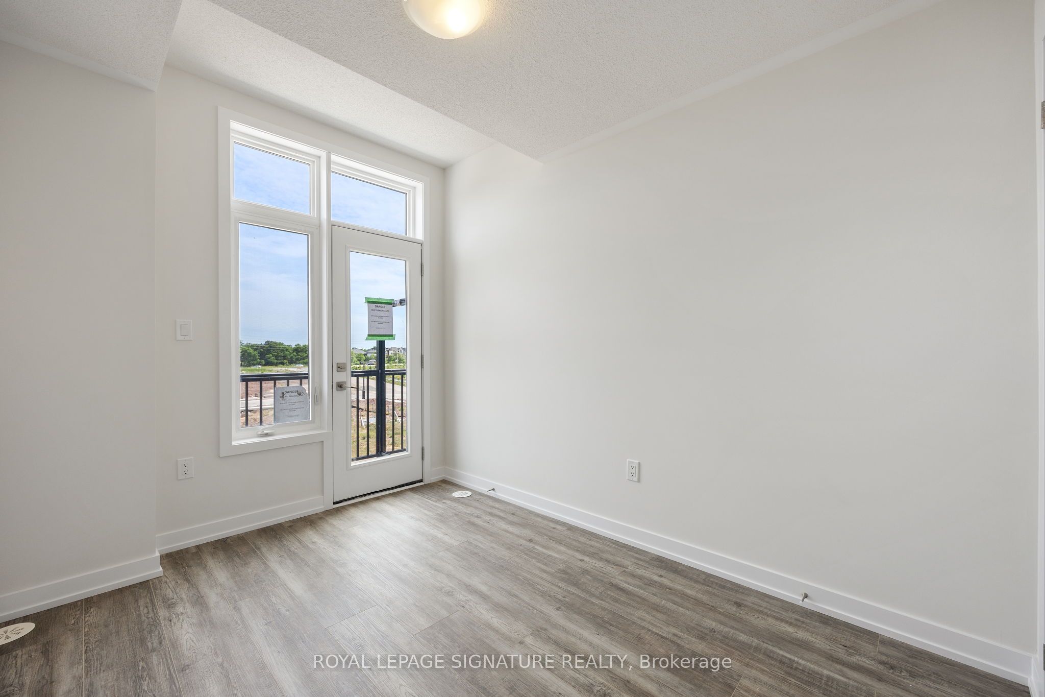 1353 Shevchenko Boulevard Property Photo 16