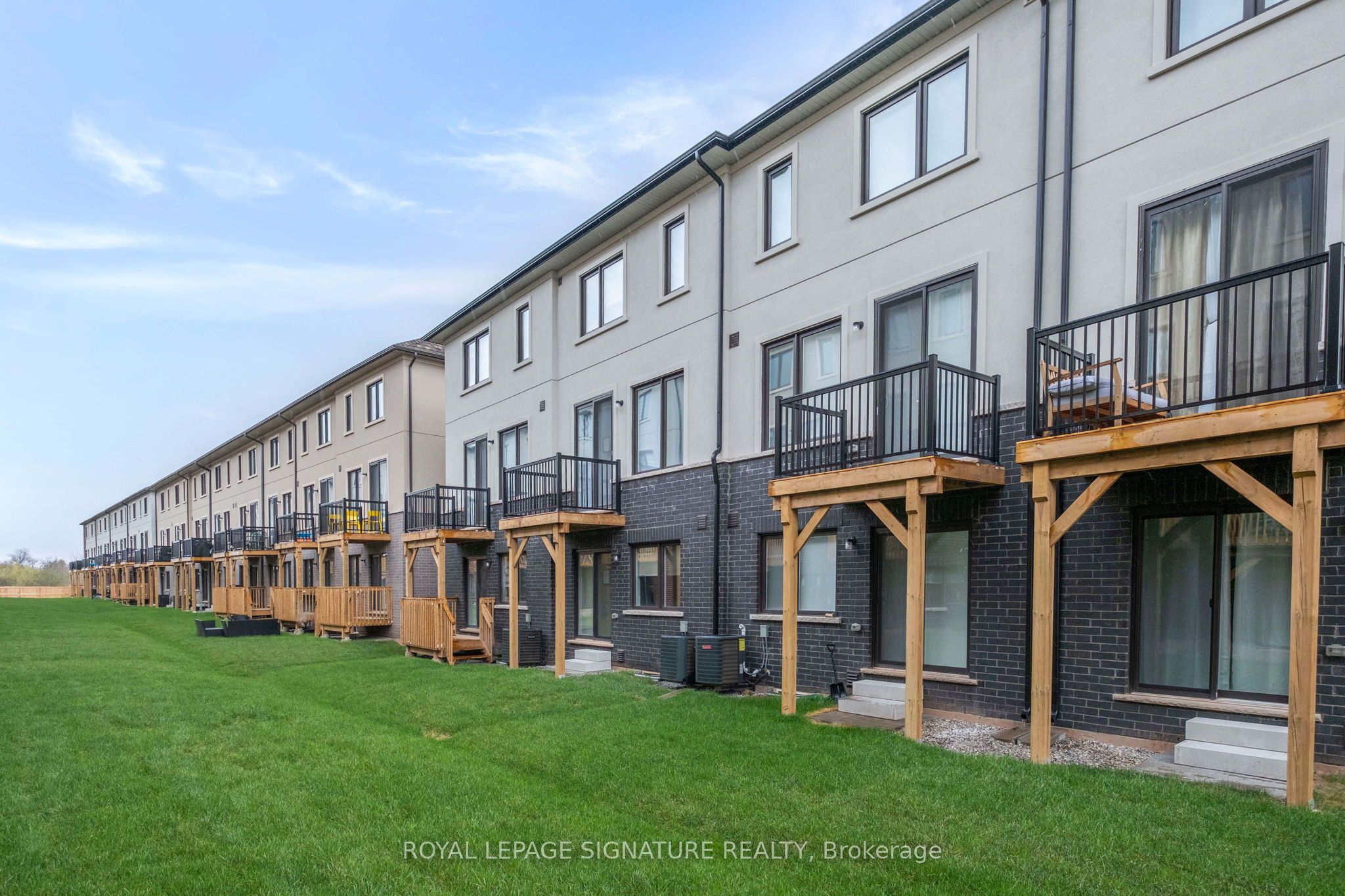 1353 Shevchenko Boulevard Property Photo 34