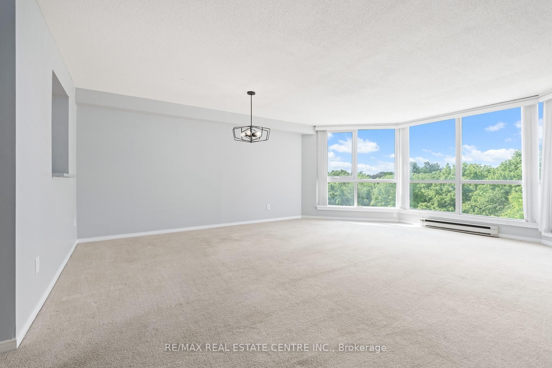 26 Hall Road 406 Property Photo 11