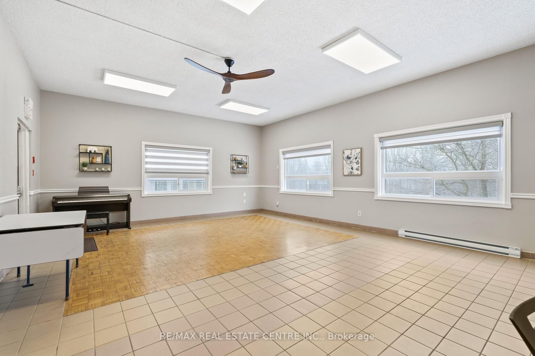 26 Hall Road 406 Property Photo 25
