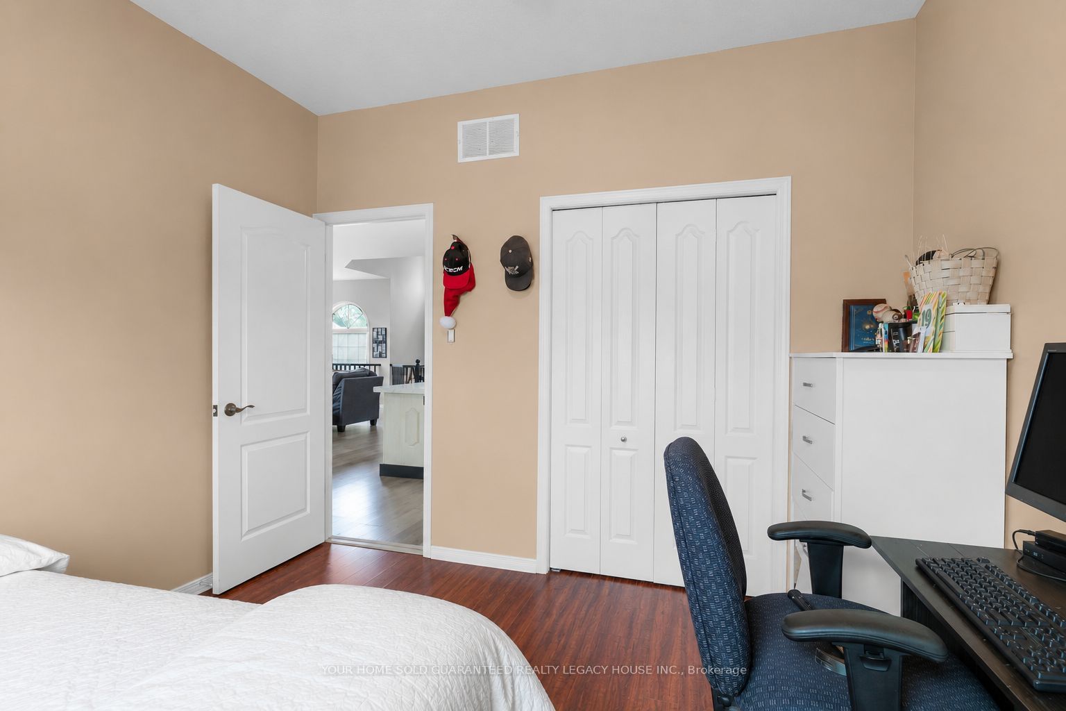 29 Cameron Court Property Photo 22