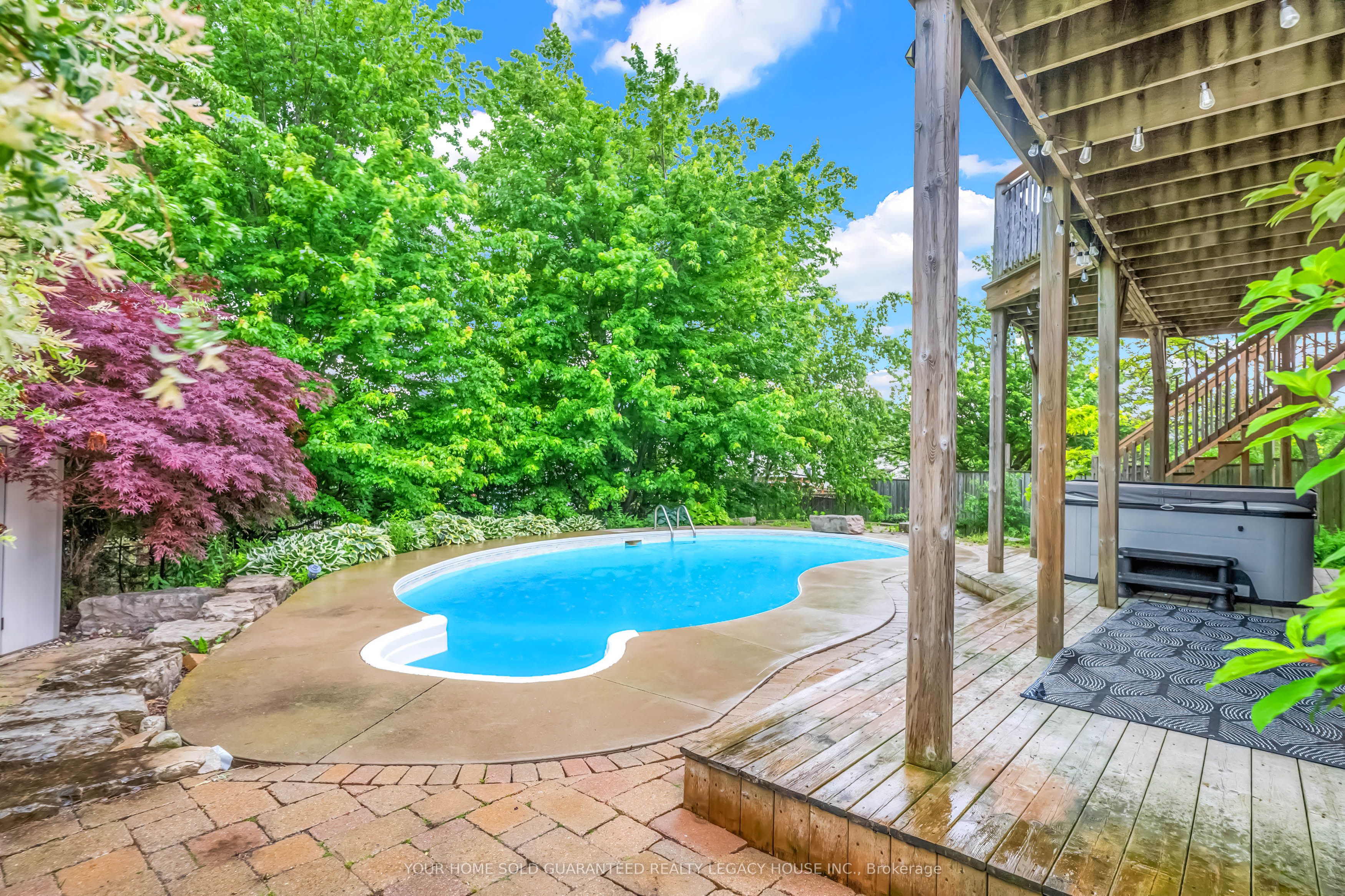29 Cameron Court Property Photo 33