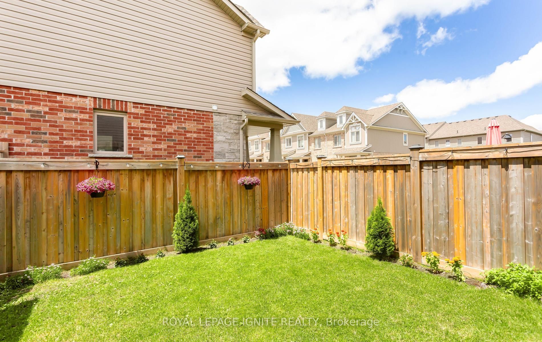 114 Parkinson Crescent Property Photo 34