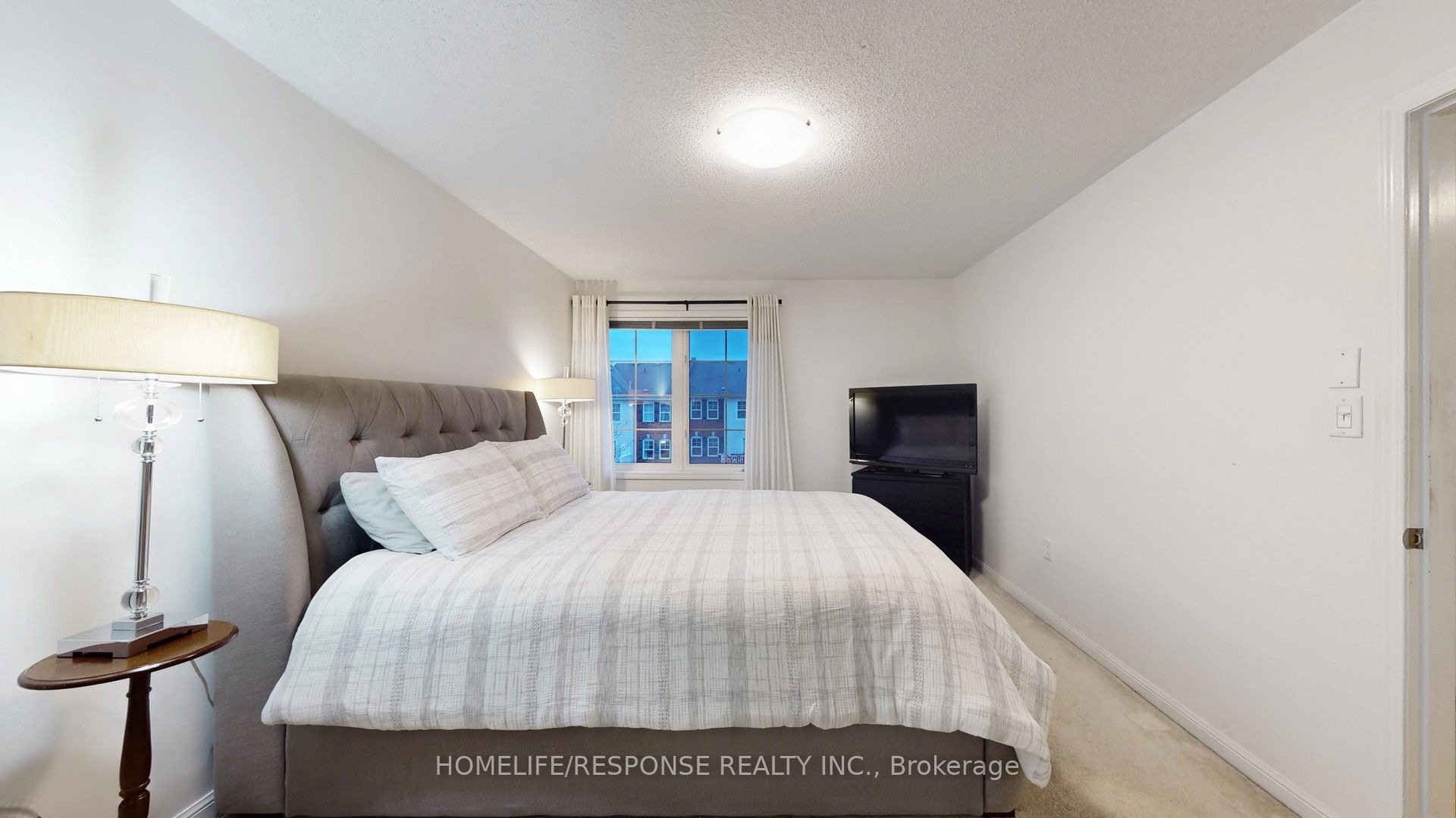 931 Deverell Place Property Photo 22