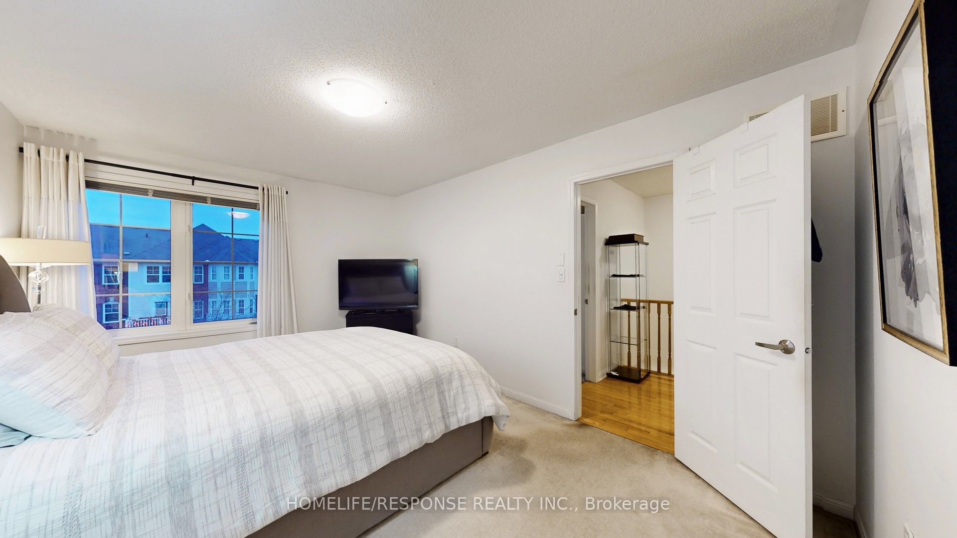 931 Deverell Place Property Photo 24