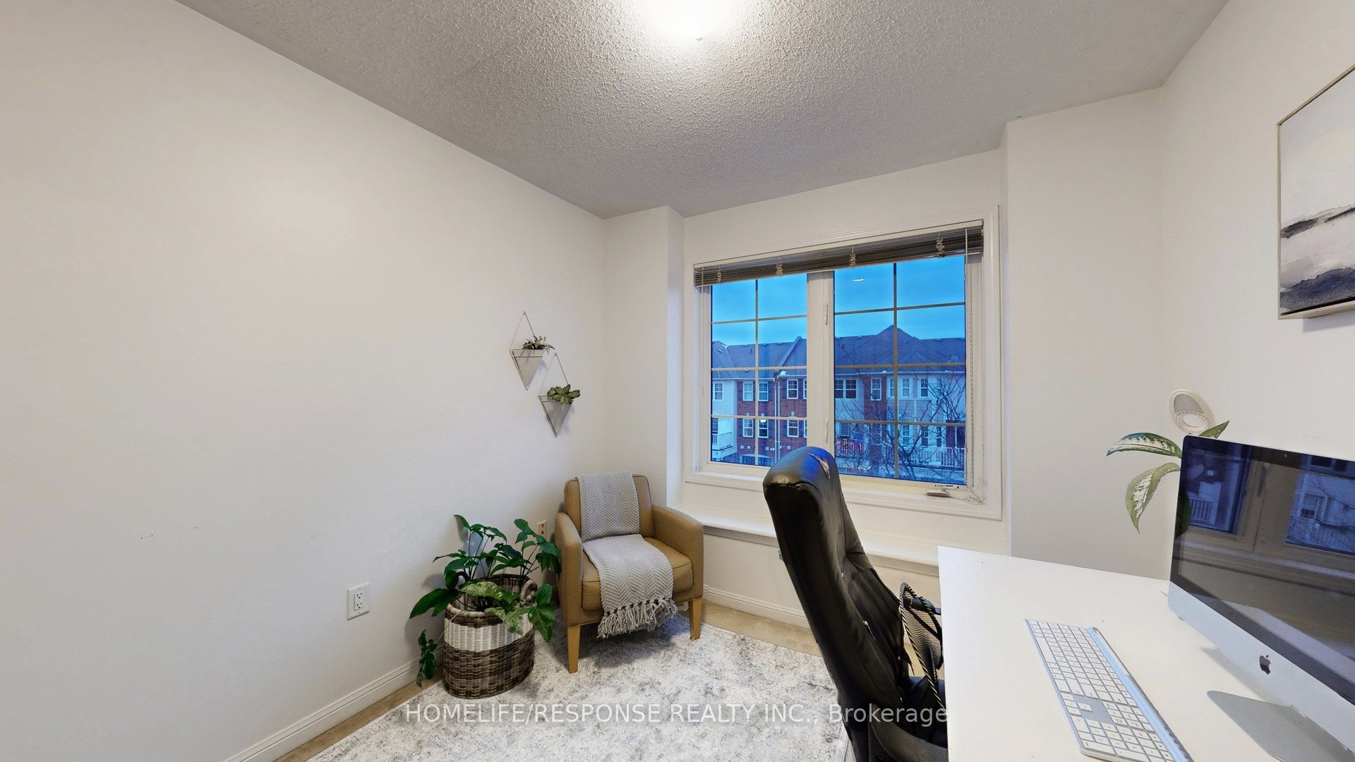 931 Deverell Place Property Photo 28