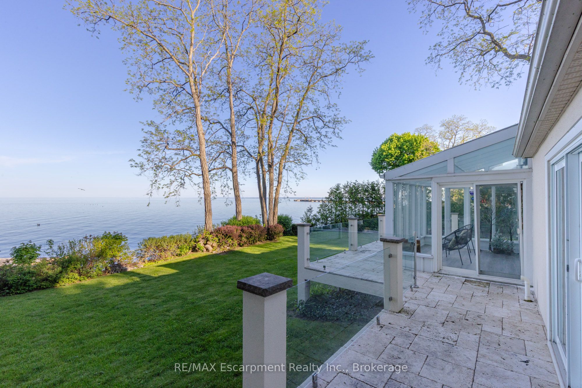3346 Lakeshore Road W Property Photo 29
