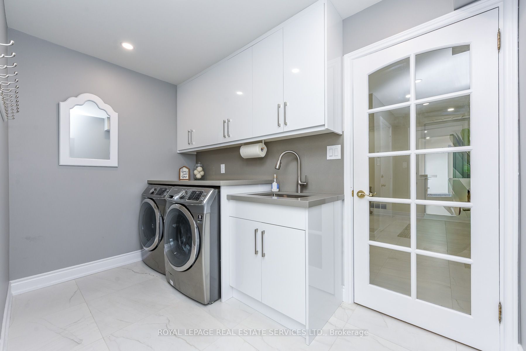 1338 Chalfield Drive Property Photo 19