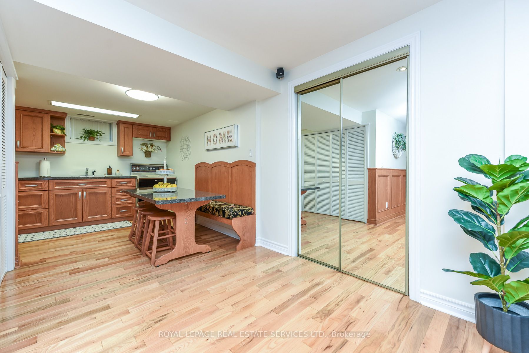 1338 Chalfield Drive Property Photo 42