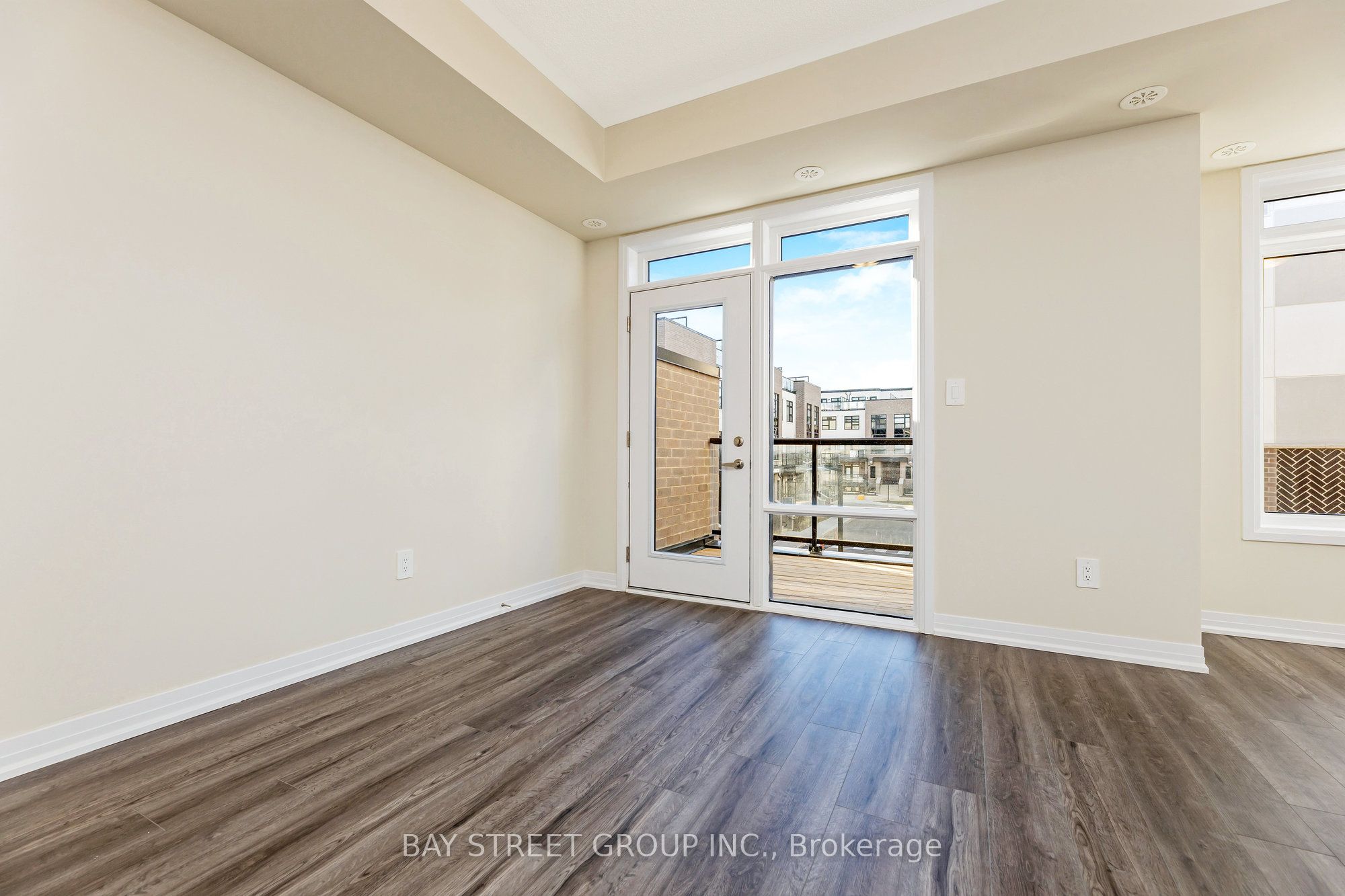 1573 Rose Way 111 Property Photo 3