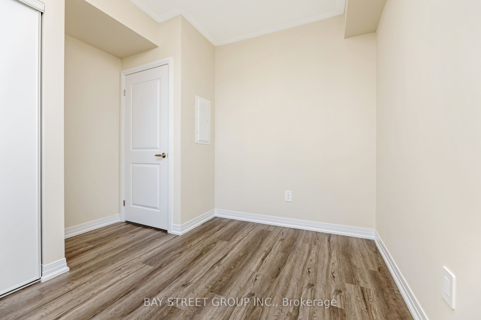 1573 Rose Way 111 Property Photo 19