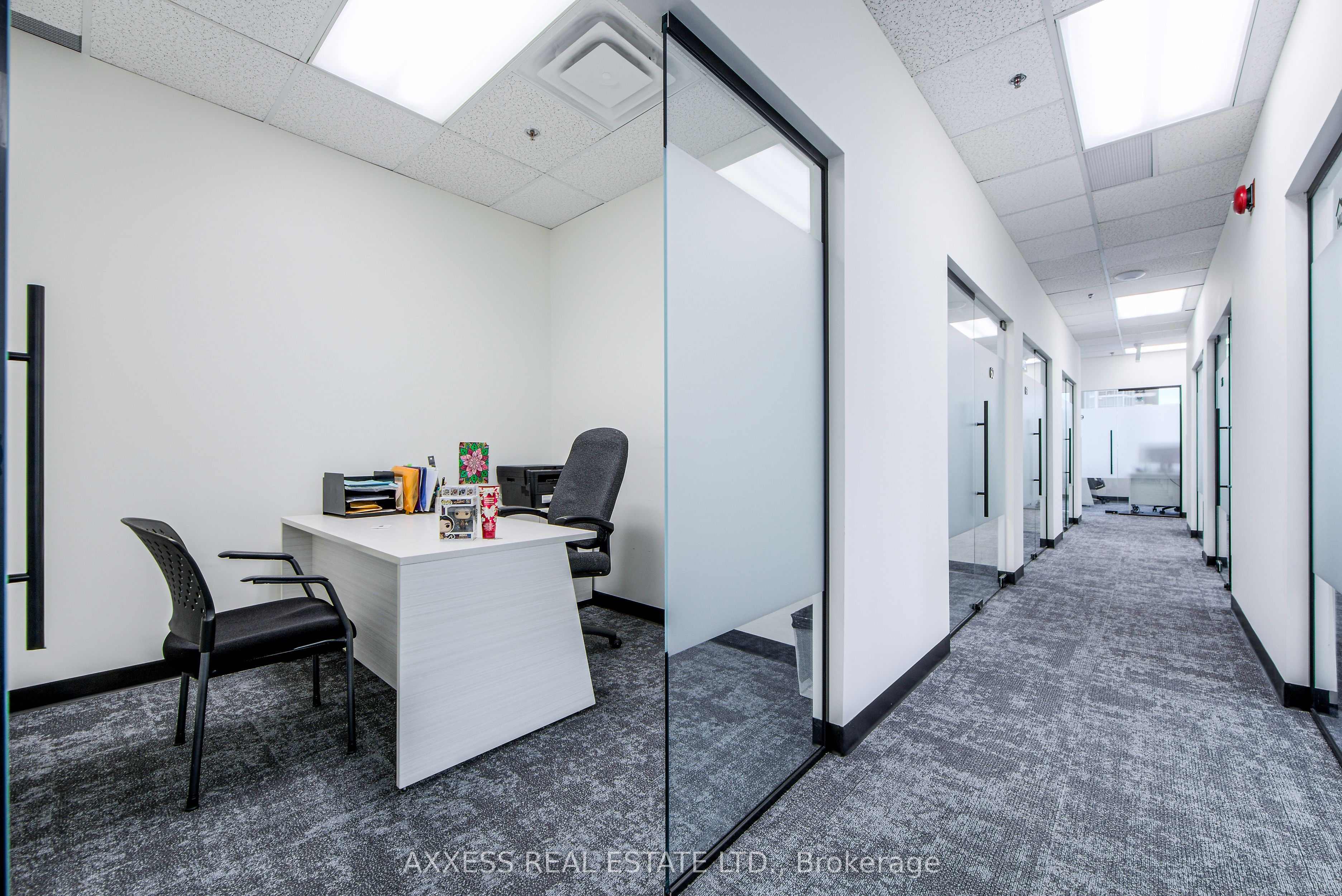 30 Eglinton Avenue W 400 Property Photo 29