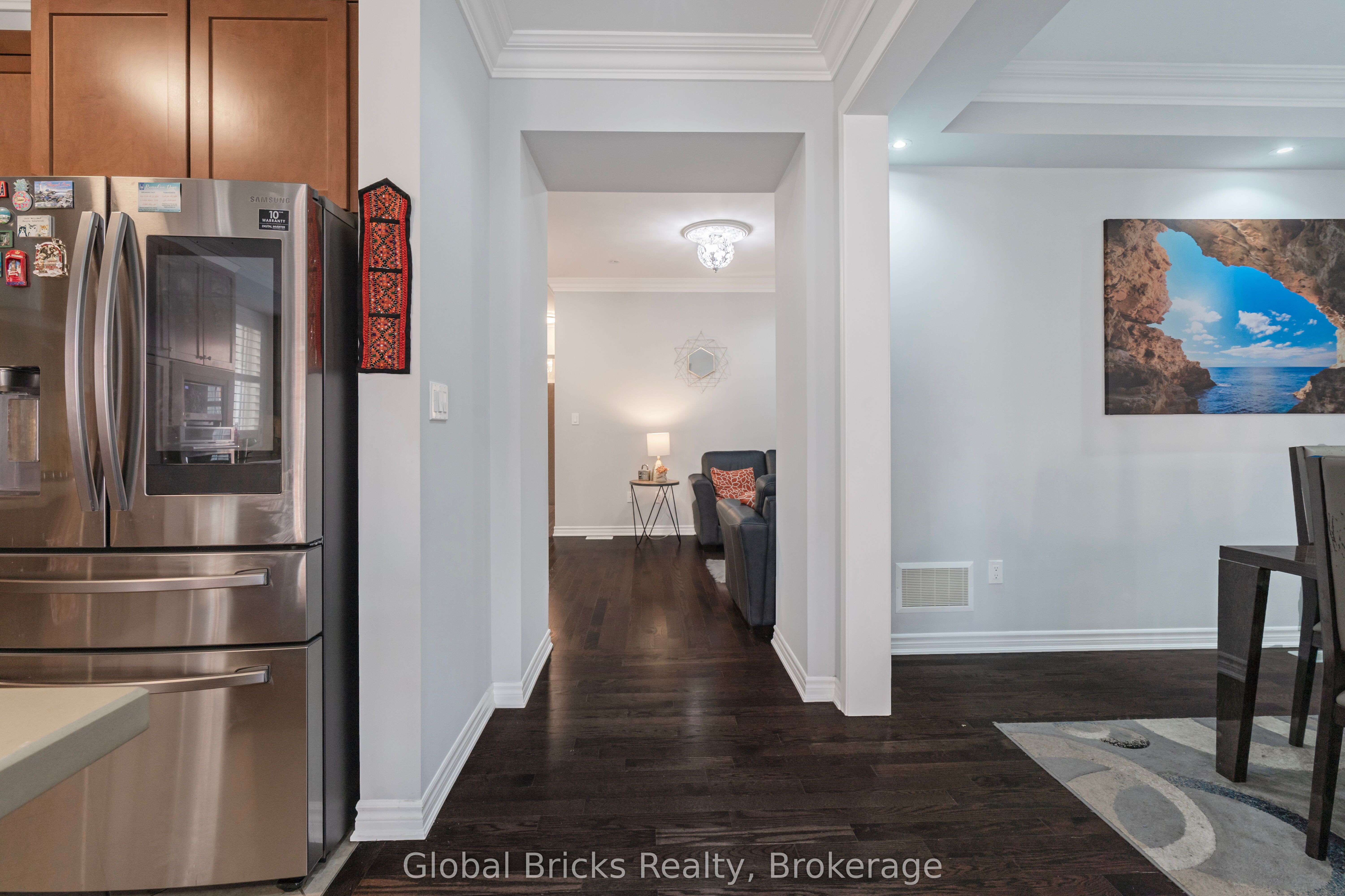 495 Blinco Terrace Property Photo 12